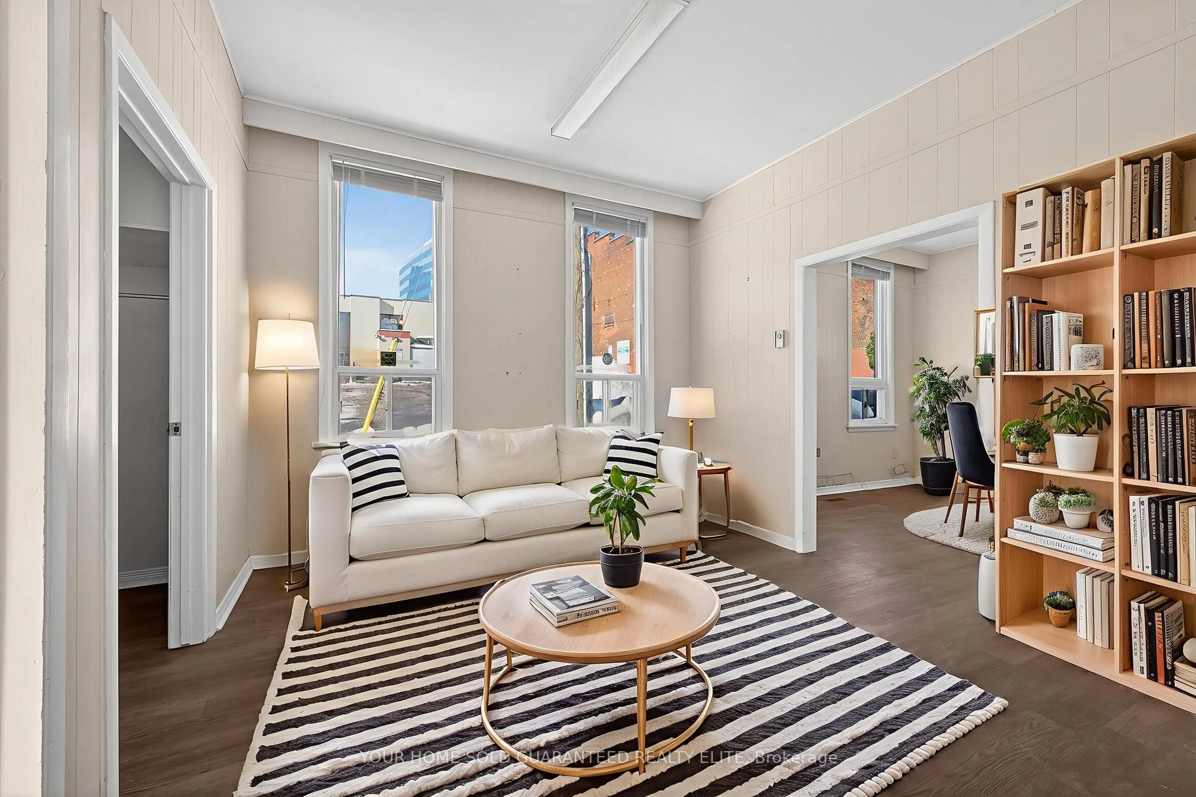 Living room with furniture, unknown for 48 Carlisle St, St. Catharines Ontario L2R 4H4