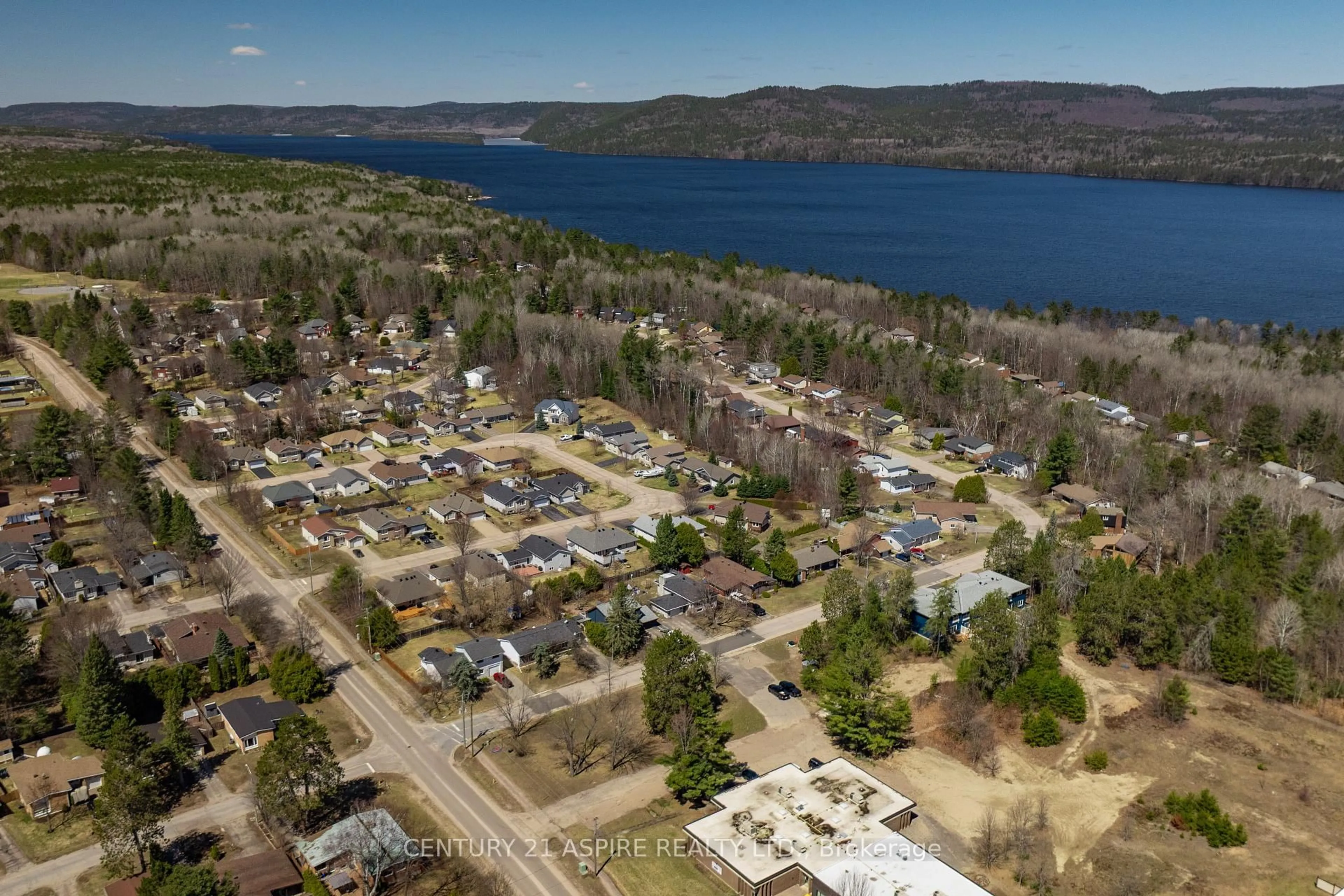 A pic from outside/outdoor area/front of a property/back of a property/a pic from drone, water/lake/river/ocean view for 93 Frontenac Cres, Deep River Ontario K0J 1P0