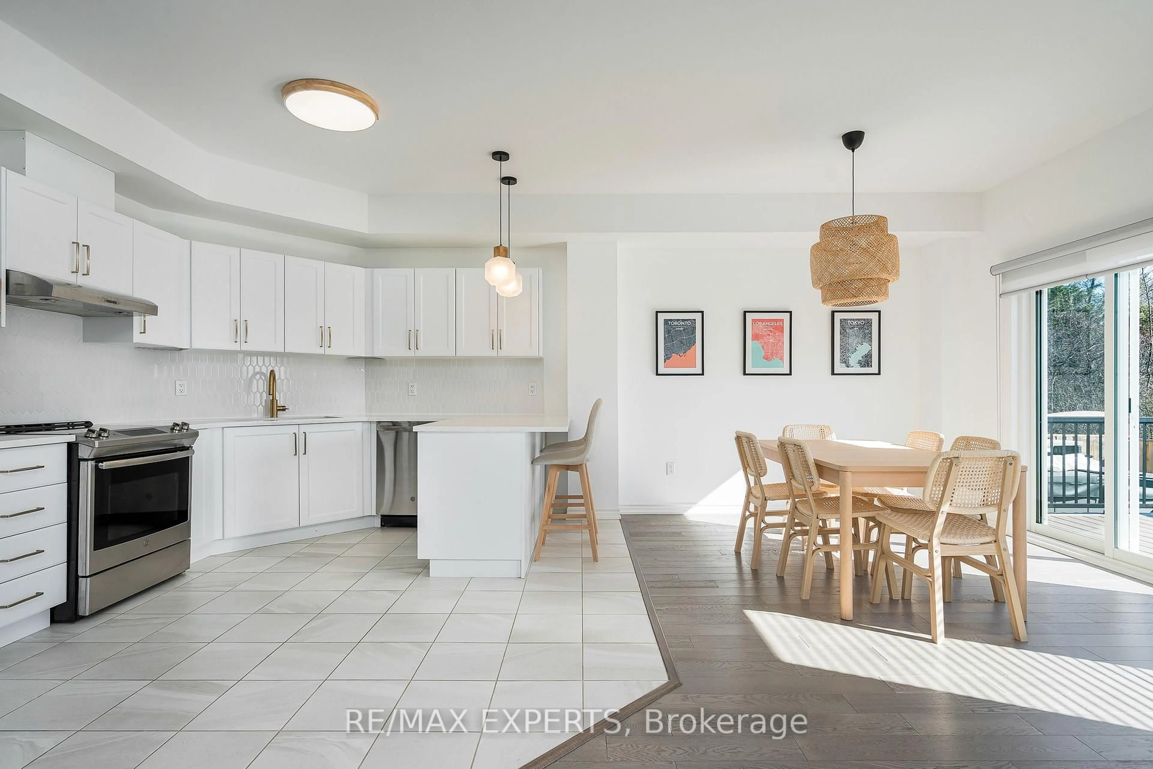 Open concept kitchen, ceramic/tile floor for 101 Rosie St, Blue Mountains Ontario N0H 1J0