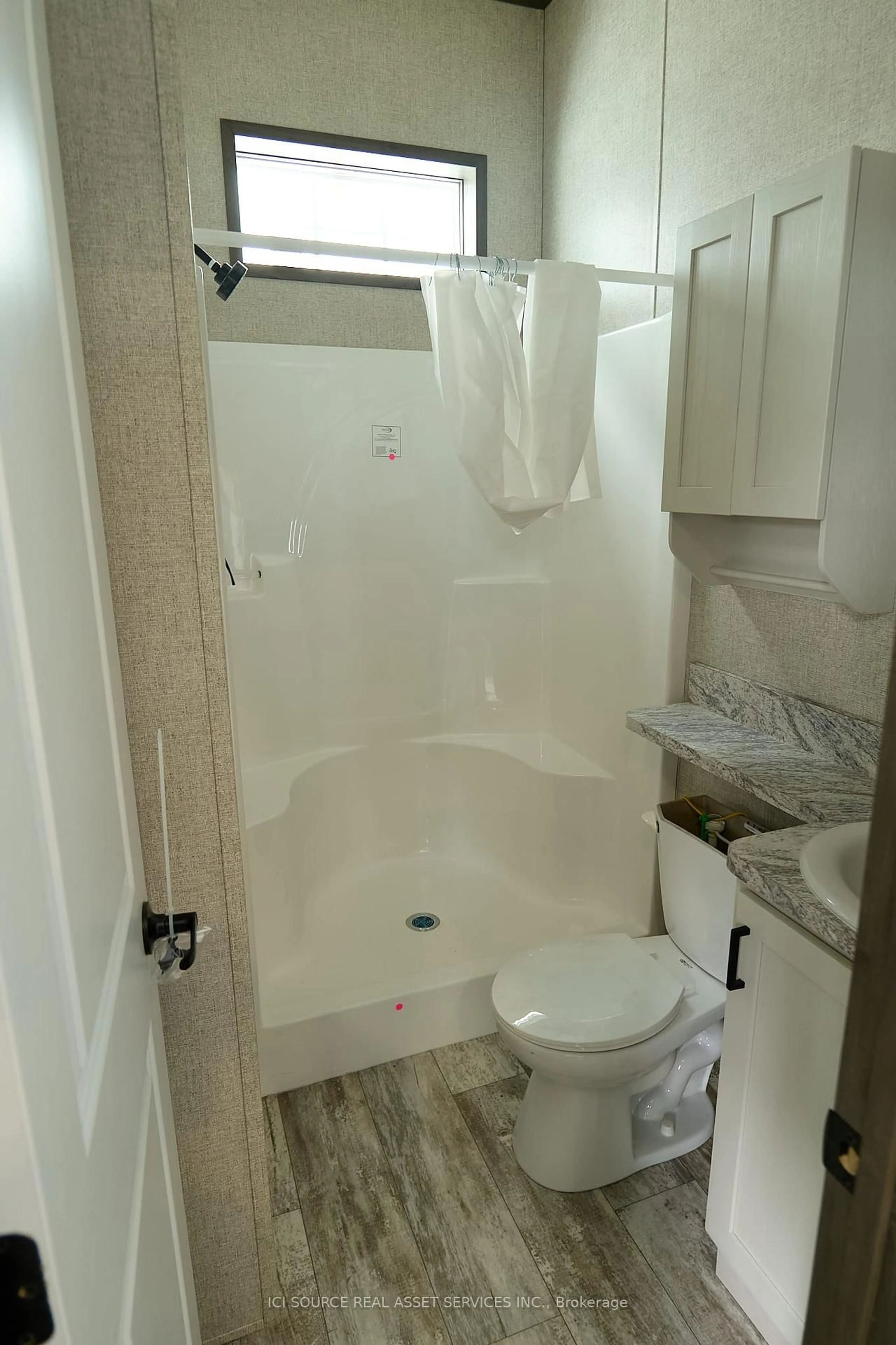 Standard bathroom, ceramic/tile floor for 5007 Highway 21 #PINE, Saugeen Shores Ontario N0H 2C5