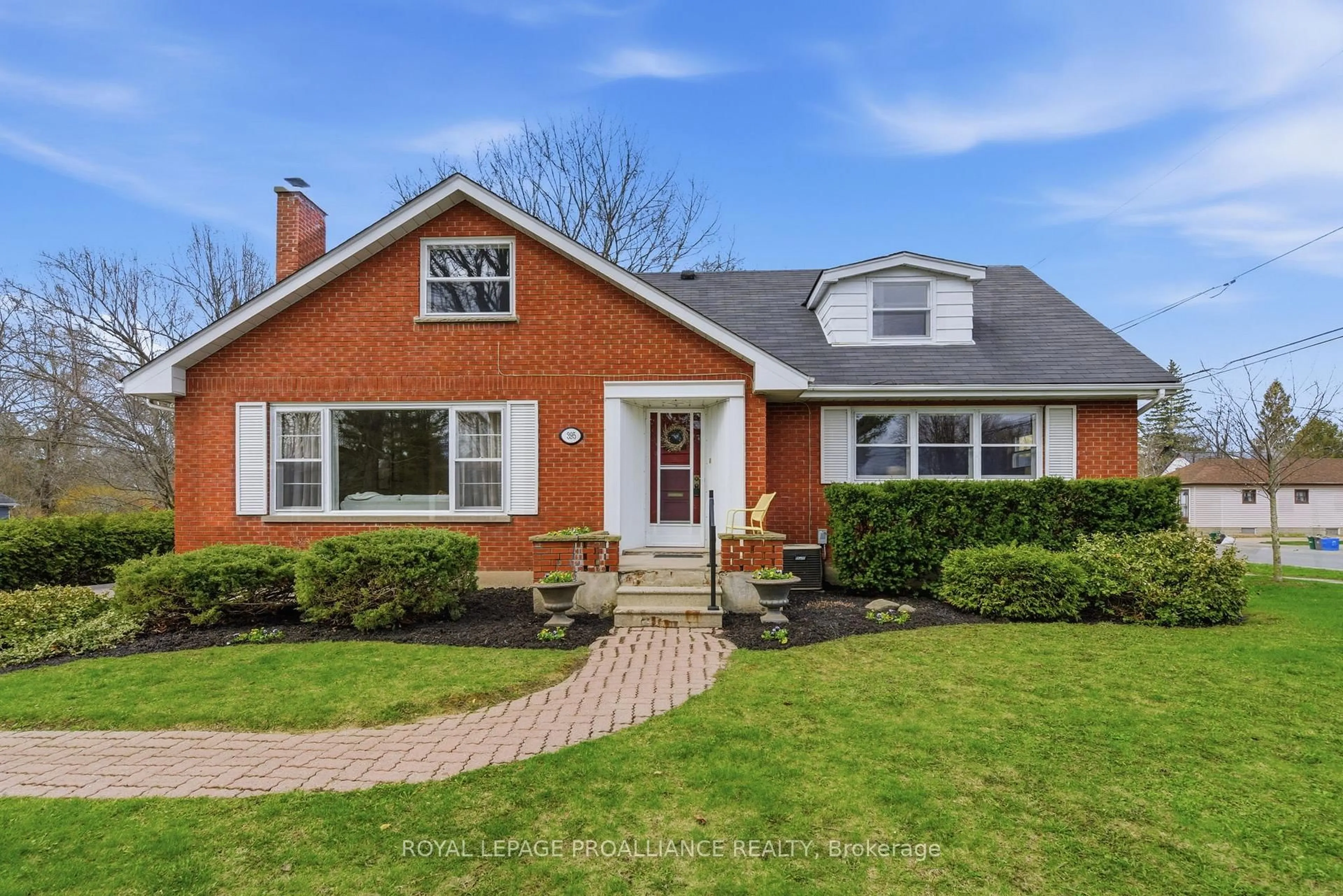 Home with brick exterior material, street for 395 Henry St, Cobourg Ontario K9A 3Z1