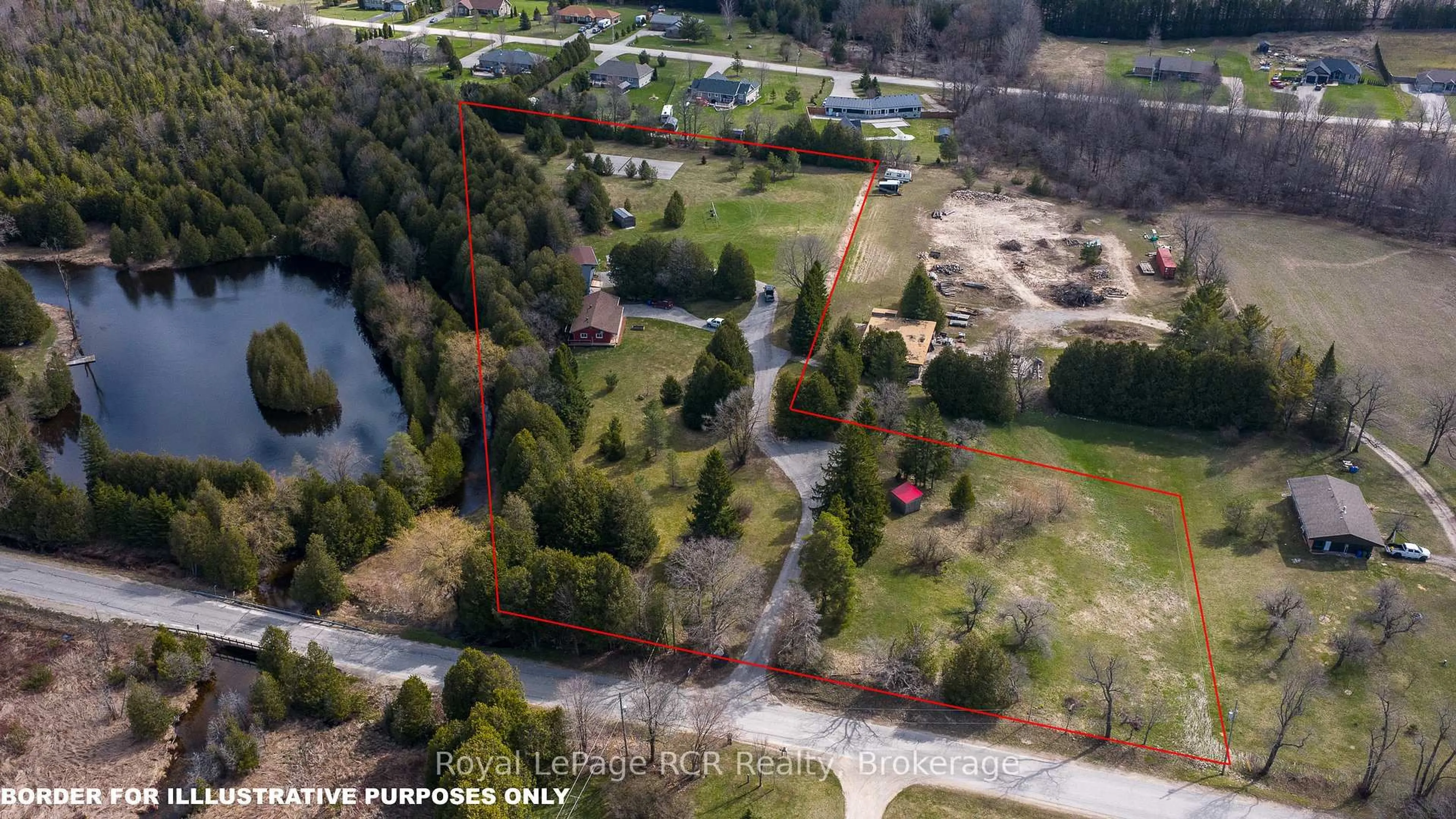 A pic from outside/outdoor area/front of a property/back of a property/a pic from drone, forest/trees view for 492963 Southgate Road 49, Southgate Ontario N0G 1R0