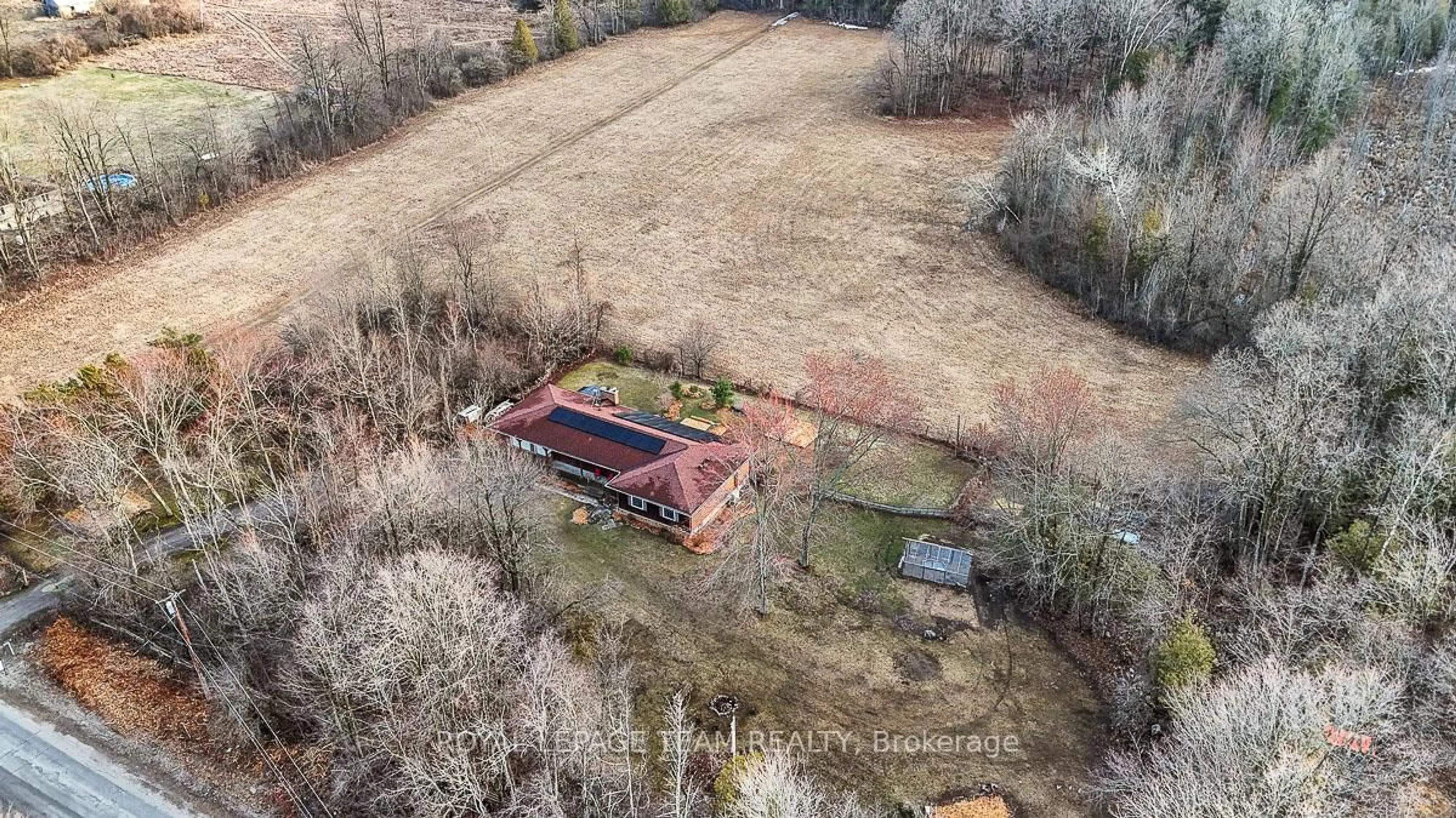 A pic from outside/outdoor area/front of a property/back of a property/a pic from drone, building for 667 Ramsay 4a Concession, Carleton Place Ontario K7C 3P1