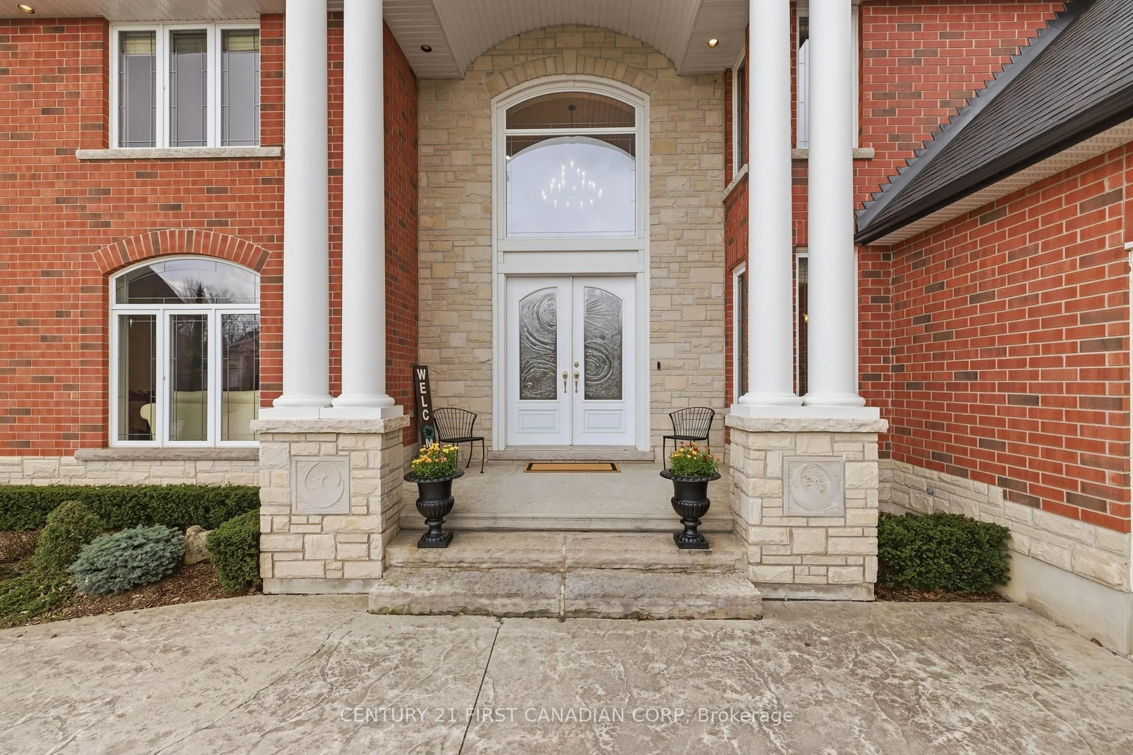 Unknown for 7222 Clayton Walk #2, London South Ontario N6P 1W1