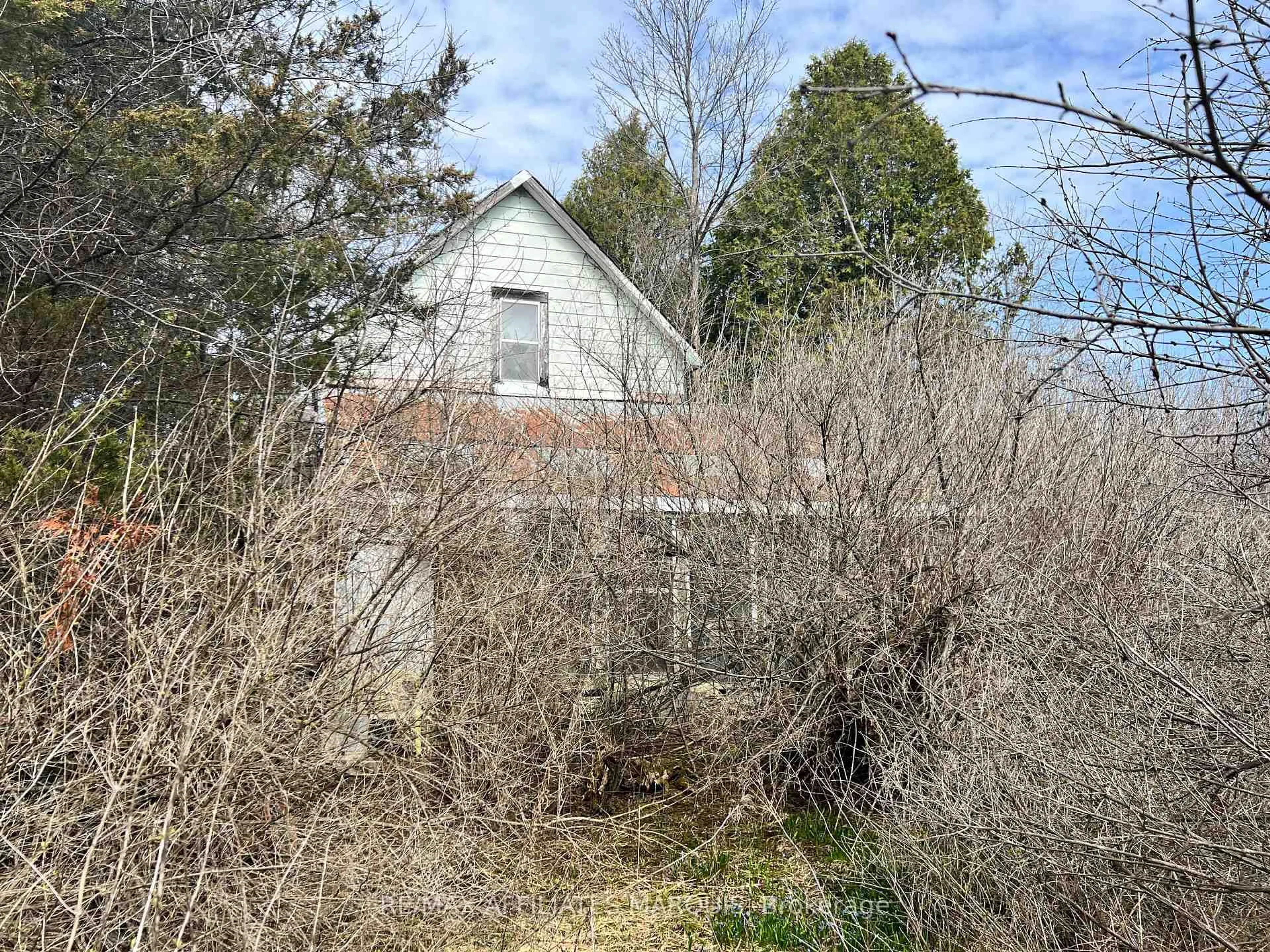 A pic from outside/outdoor area/front of a property/back of a property/a pic from drone, building for 2556 6th Line Beckwith Line, Smiths Falls Ontario K7A 4S7