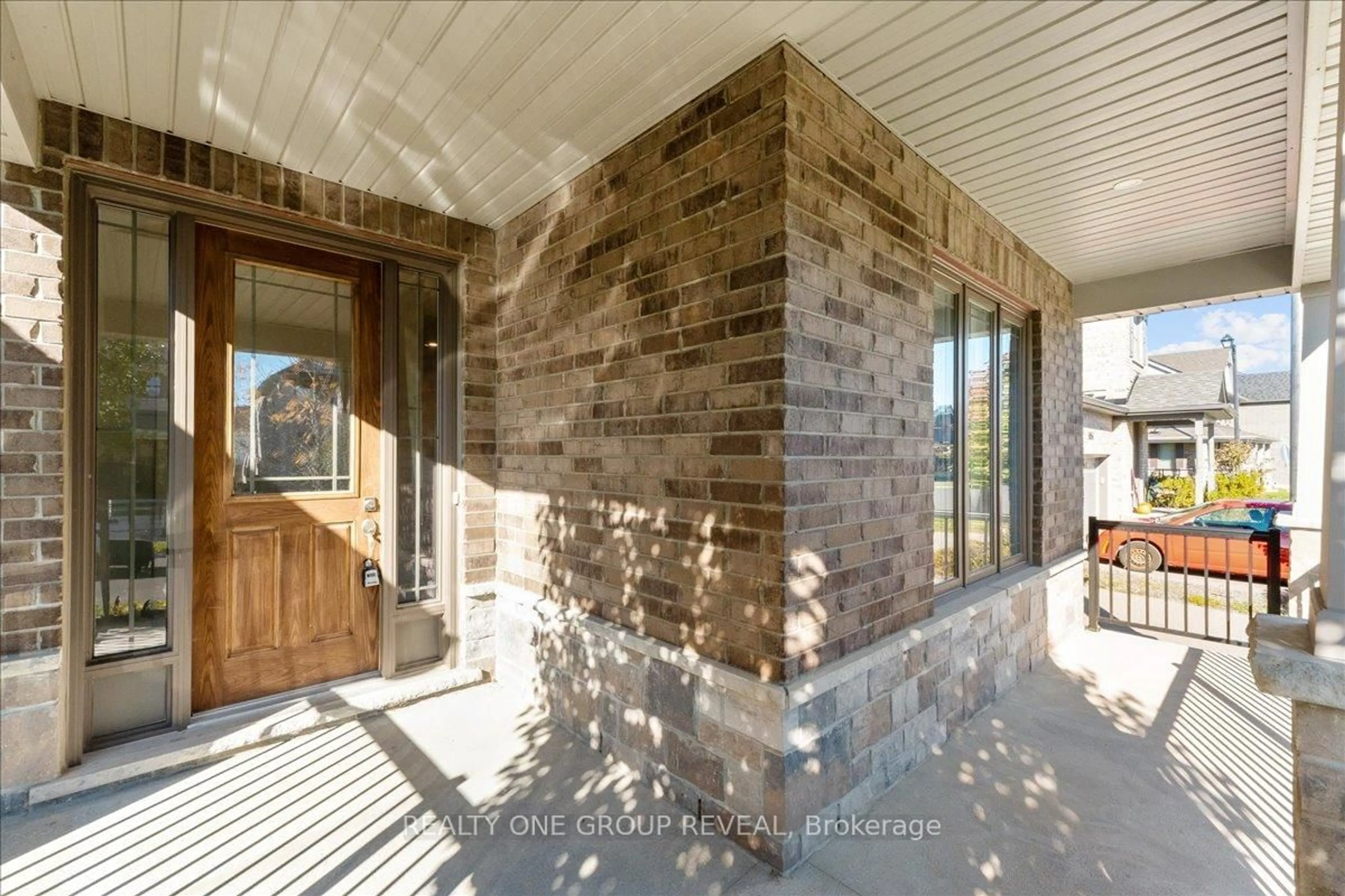 Indoor entryway for 1054 Rippingale Tr, Peterborough Ontario K9H 0J8