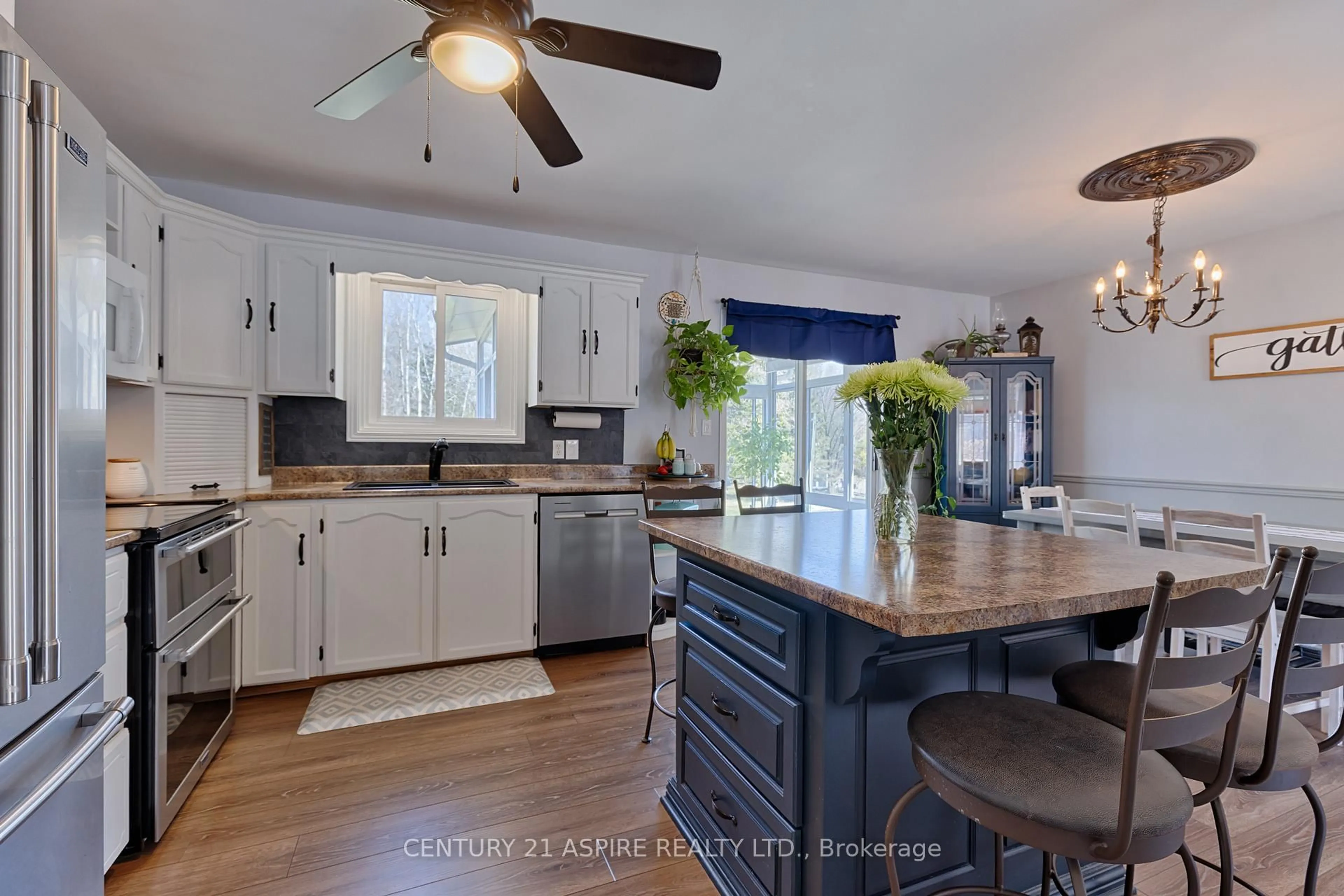 Open concept kitchen, unknown for 8 Ridge Dr, Pembroke Ontario K8A 6W2