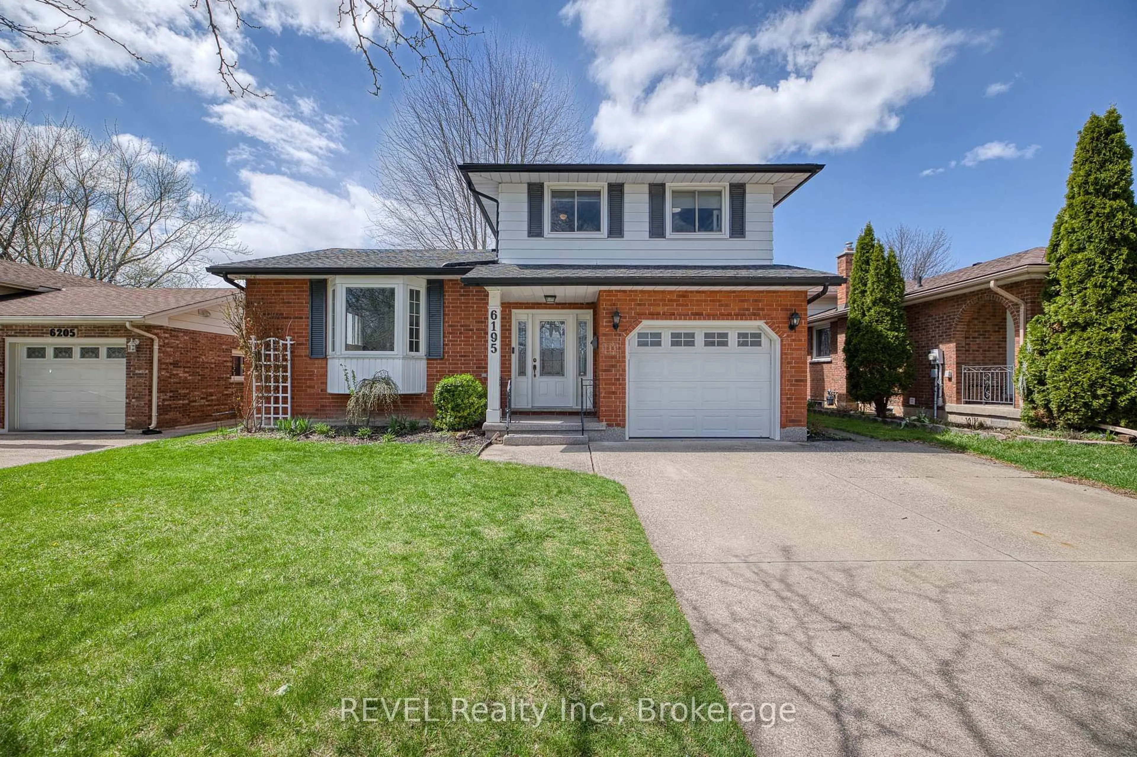 Home with brick exterior material, street for 6195 Eldorado Ave, Niagara Falls Ontario L2H 1S5