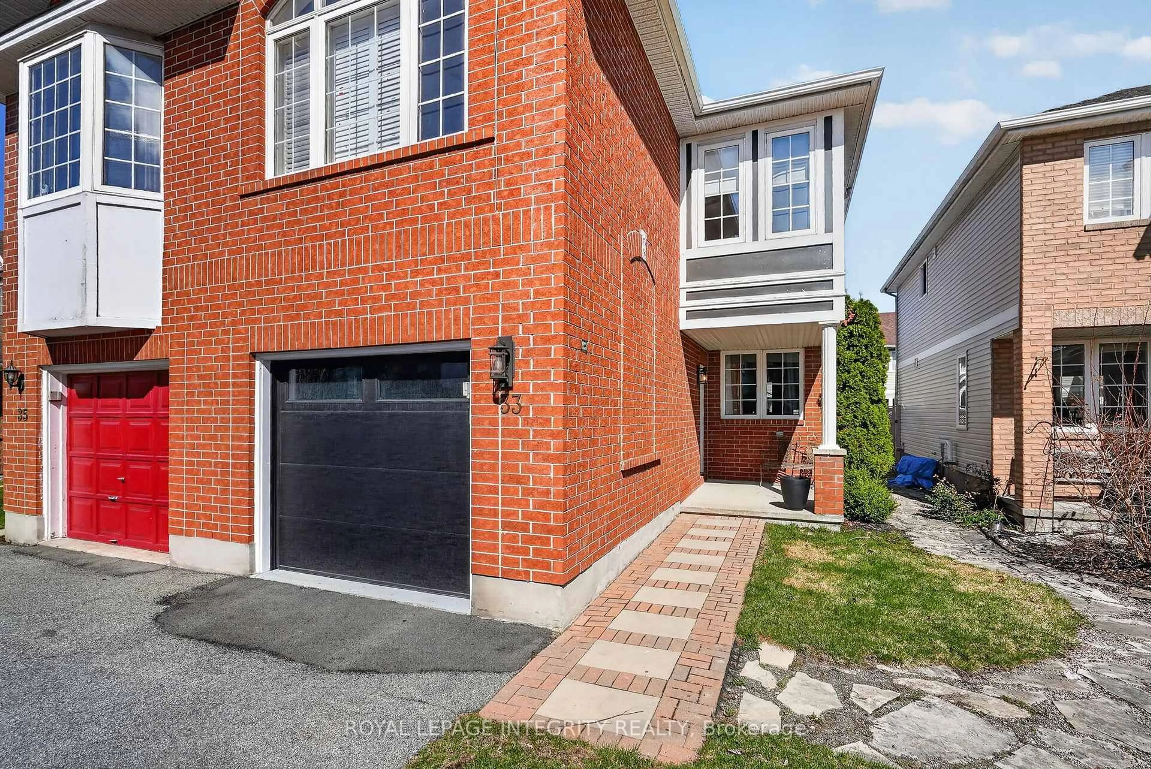 Home with brick exterior material, street for 33 Grammercy Park, Ottawa Ontario K2C 4E1