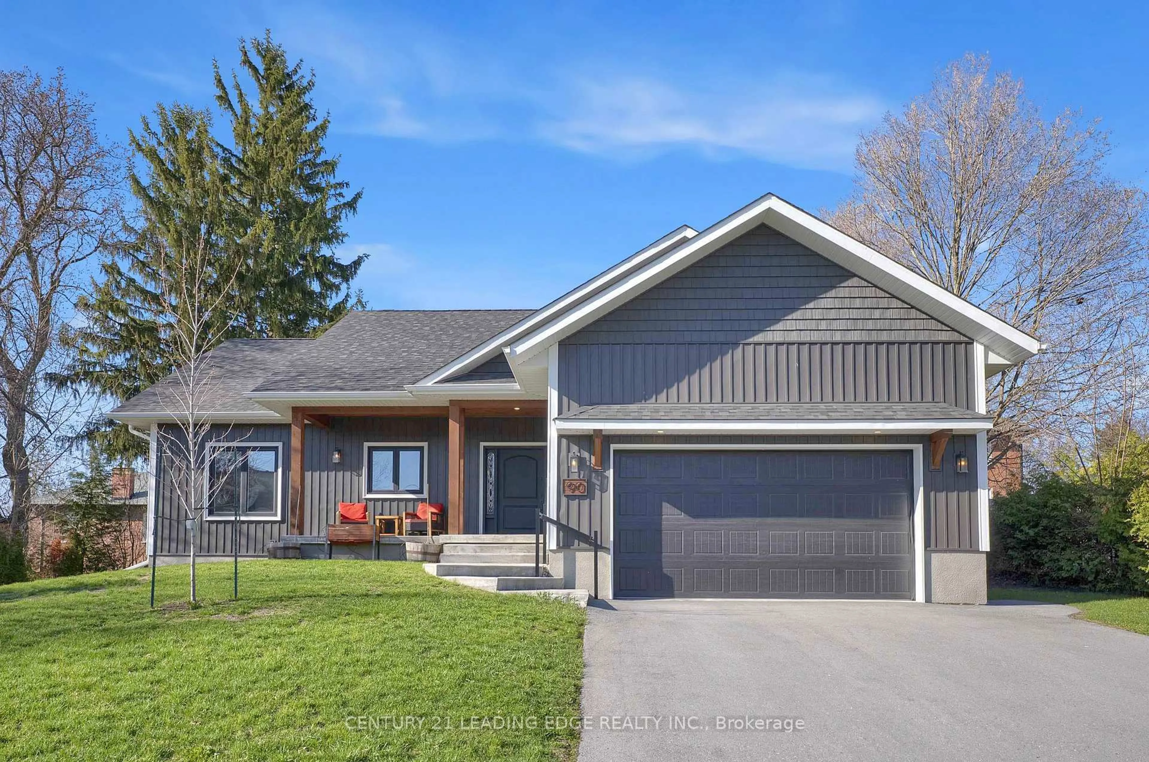 Home with vinyl exterior material, street for 90 Second St, Trent Hills Ontario K0L 1L0