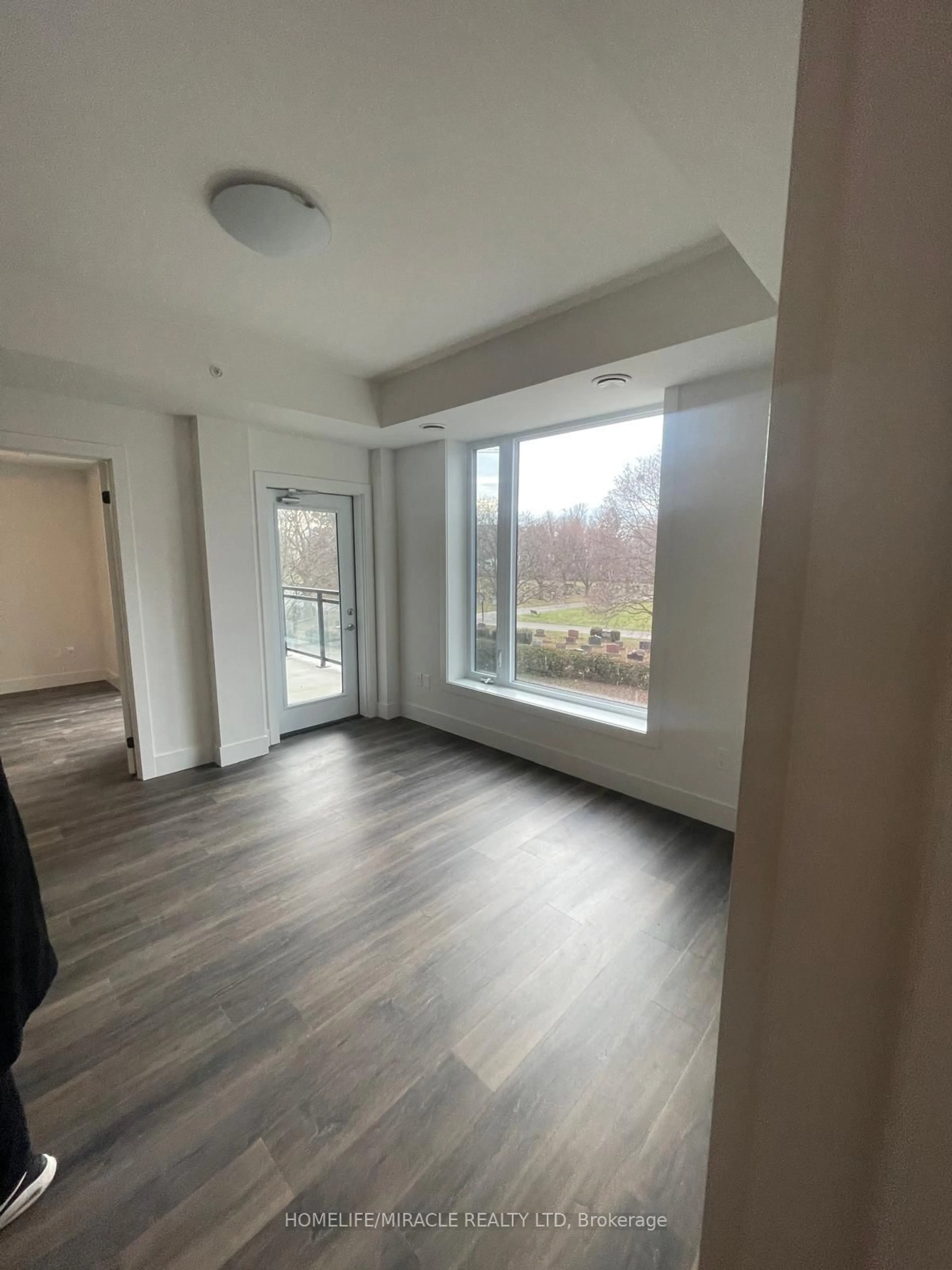 A pic of a room for 103 Rogers St #204, Waterloo Ontario N2J 1A4