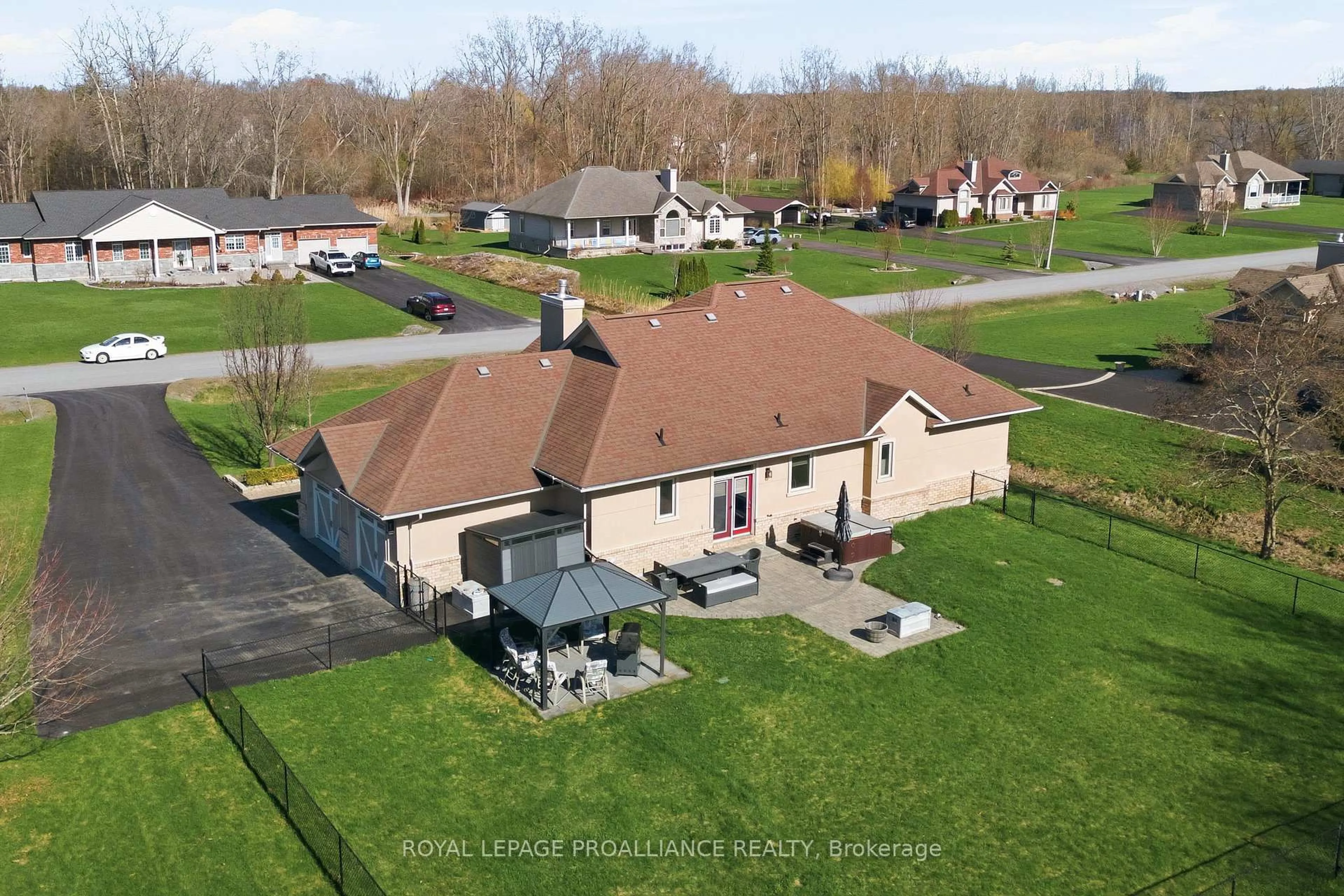 A pic from outside/outdoor area/front of a property/back of a property/a pic from drone, unknown for 4 Bayswater Rd, Quinte West Ontario K8V 5P5