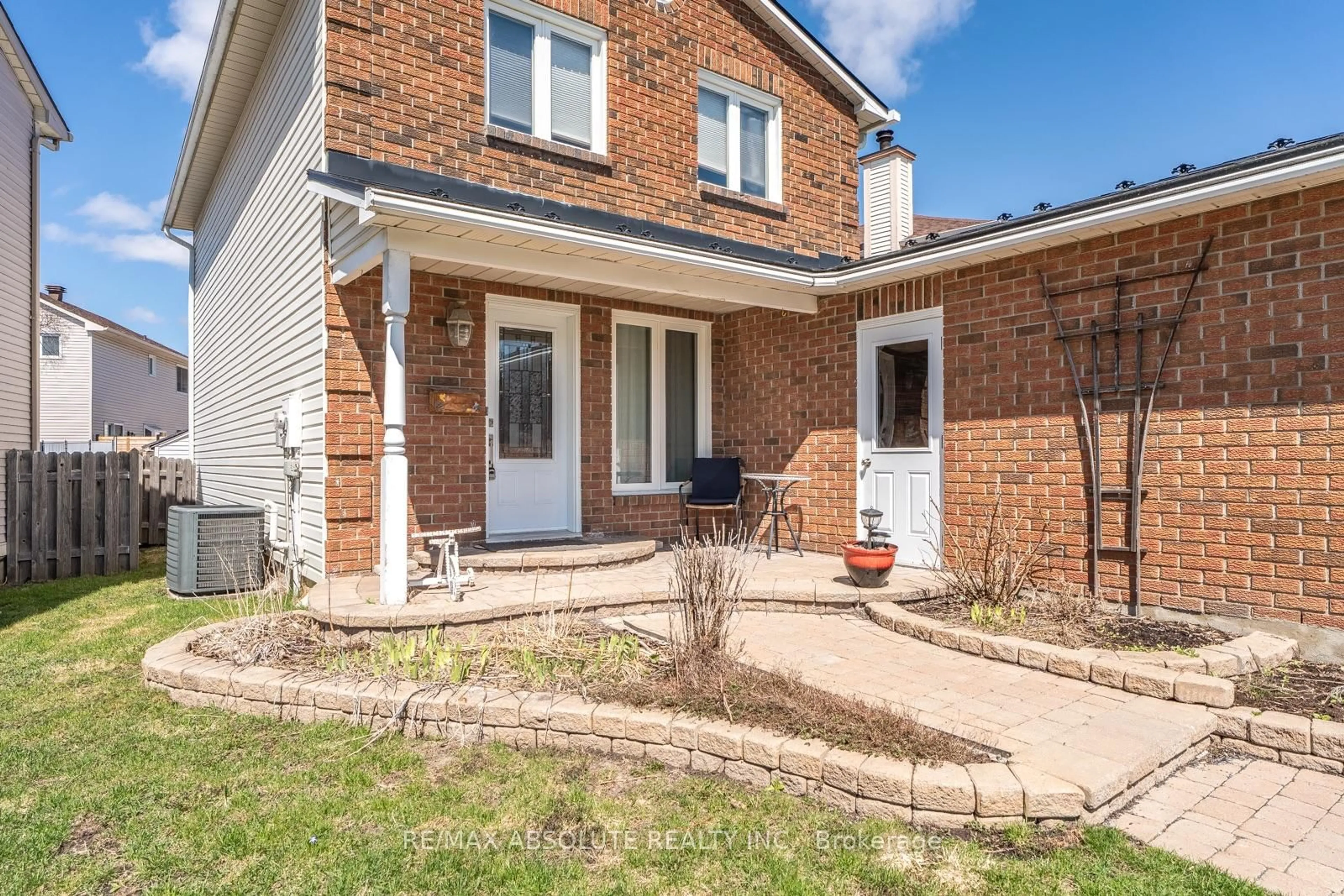 Home with brick exterior material, street for 1475 Deavy Way, Ottawa Ontario K1E 2W7