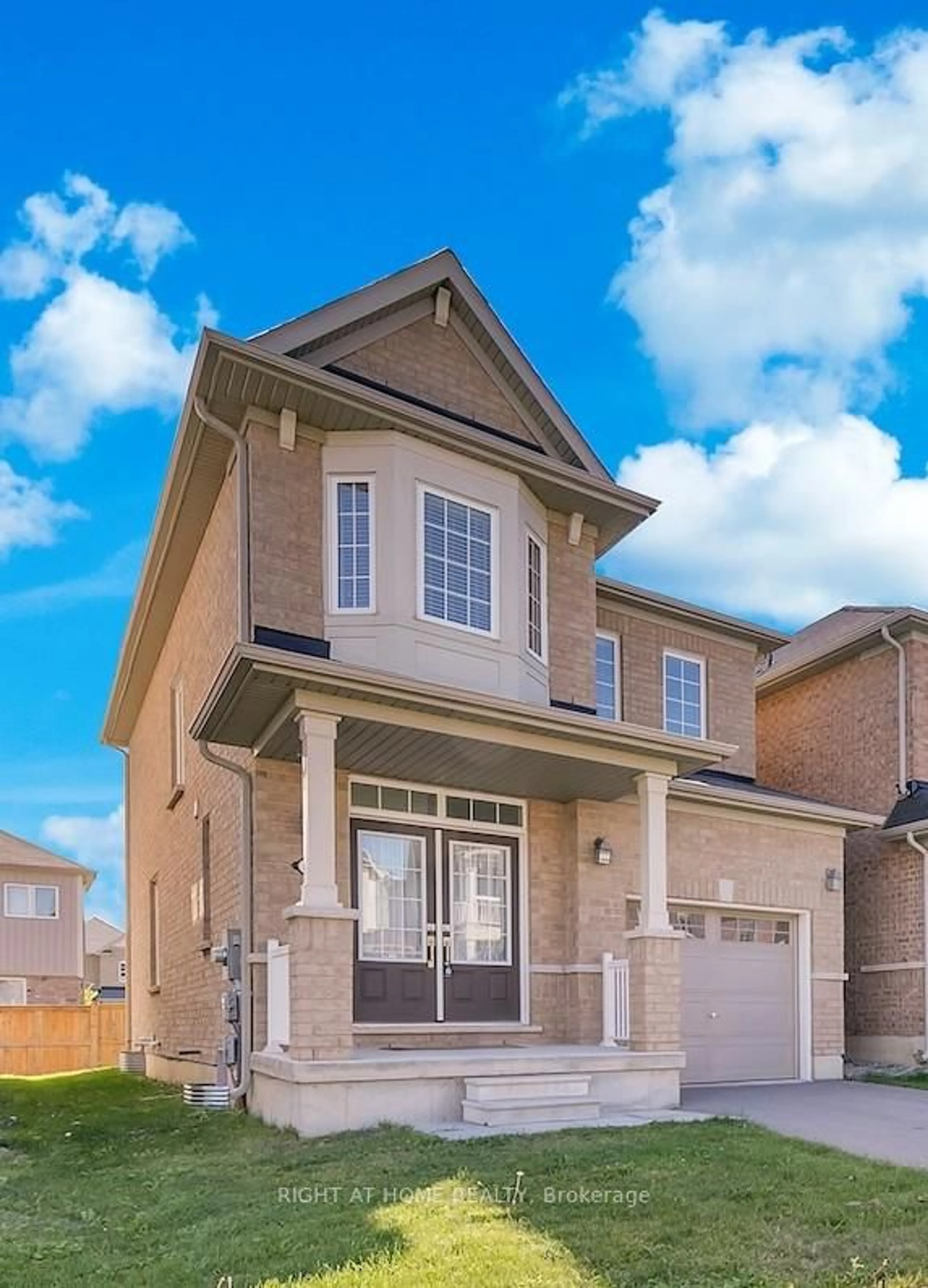 Home with brick exterior material, street for 32 Mccargow Dr, Haldimand Ontario N3W 0C3