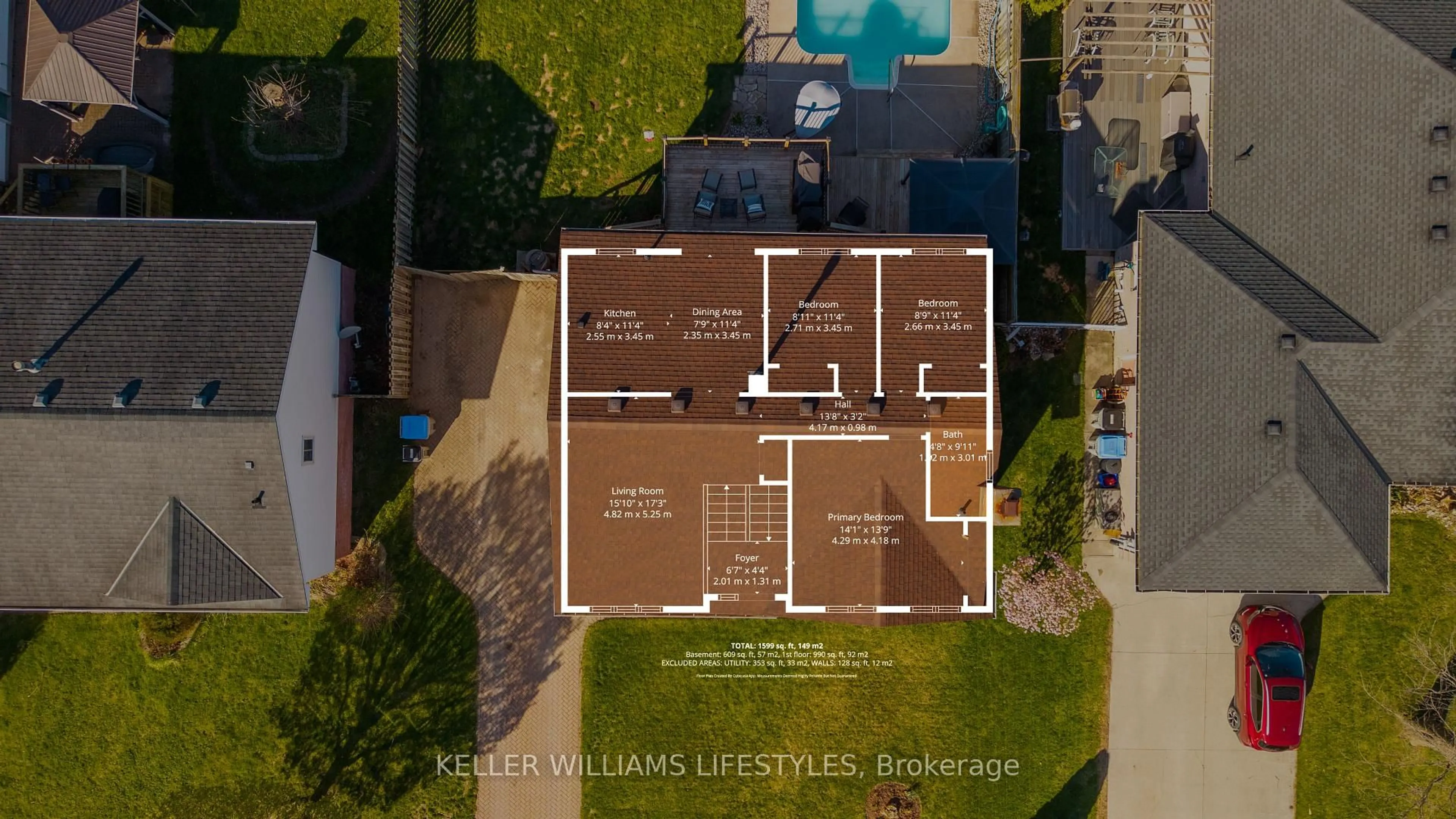 A pic from outside/outdoor area/front of a property/back of a property/a pic from drone, street for 7 Pearson Ave, Strathroy-Caradoc Ontario N7G 3X8