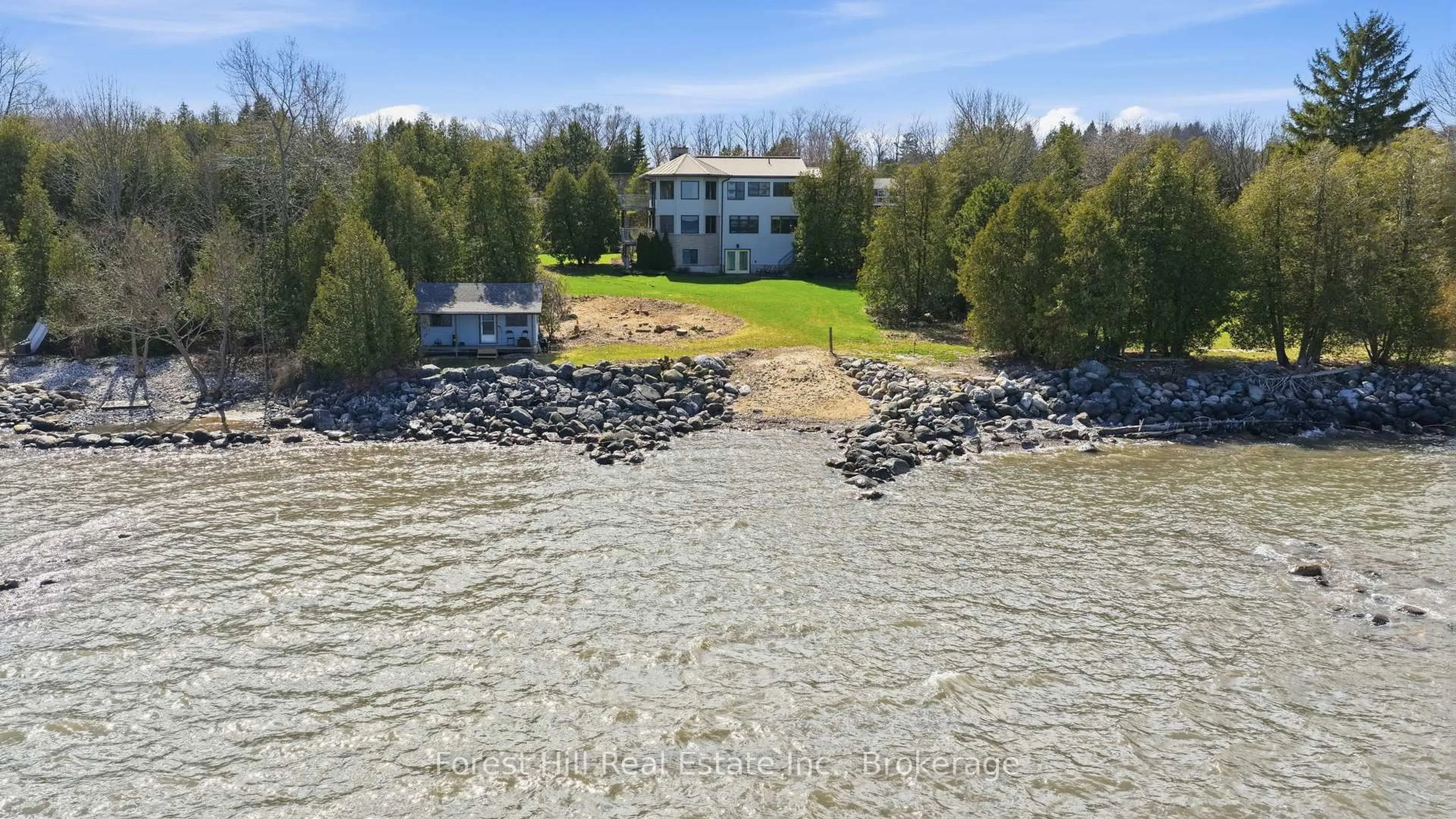 A pic from outside/outdoor area/front of a property/back of a property/a pic from drone, water/lake/river/ocean view for 295 Lakeshore Rd, Meaford Ontario N4L 0A7