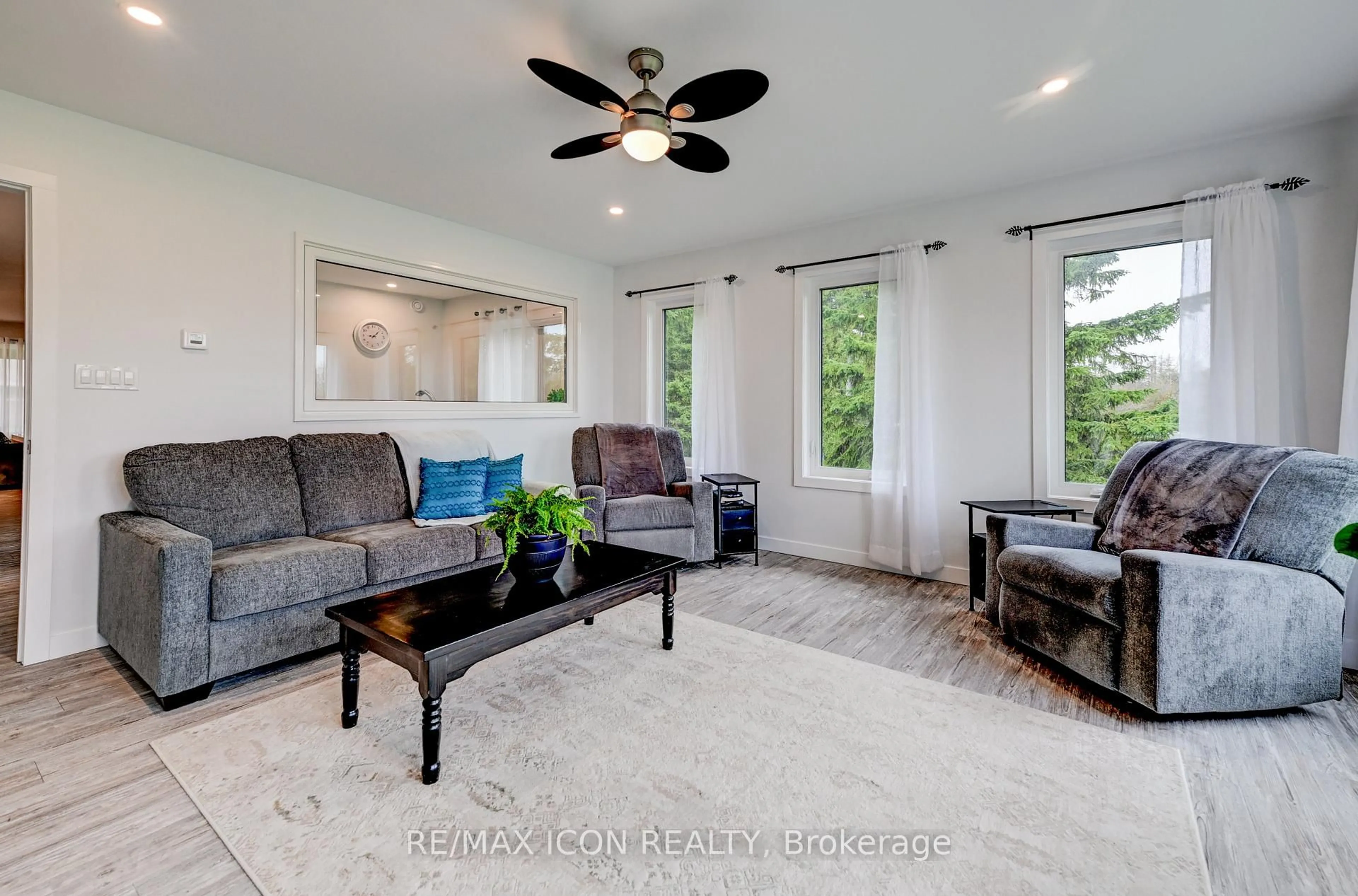 Living room with furniture, unknown for 224242 Southgate 2 Rd, Southgate Ontario N0C 1B0