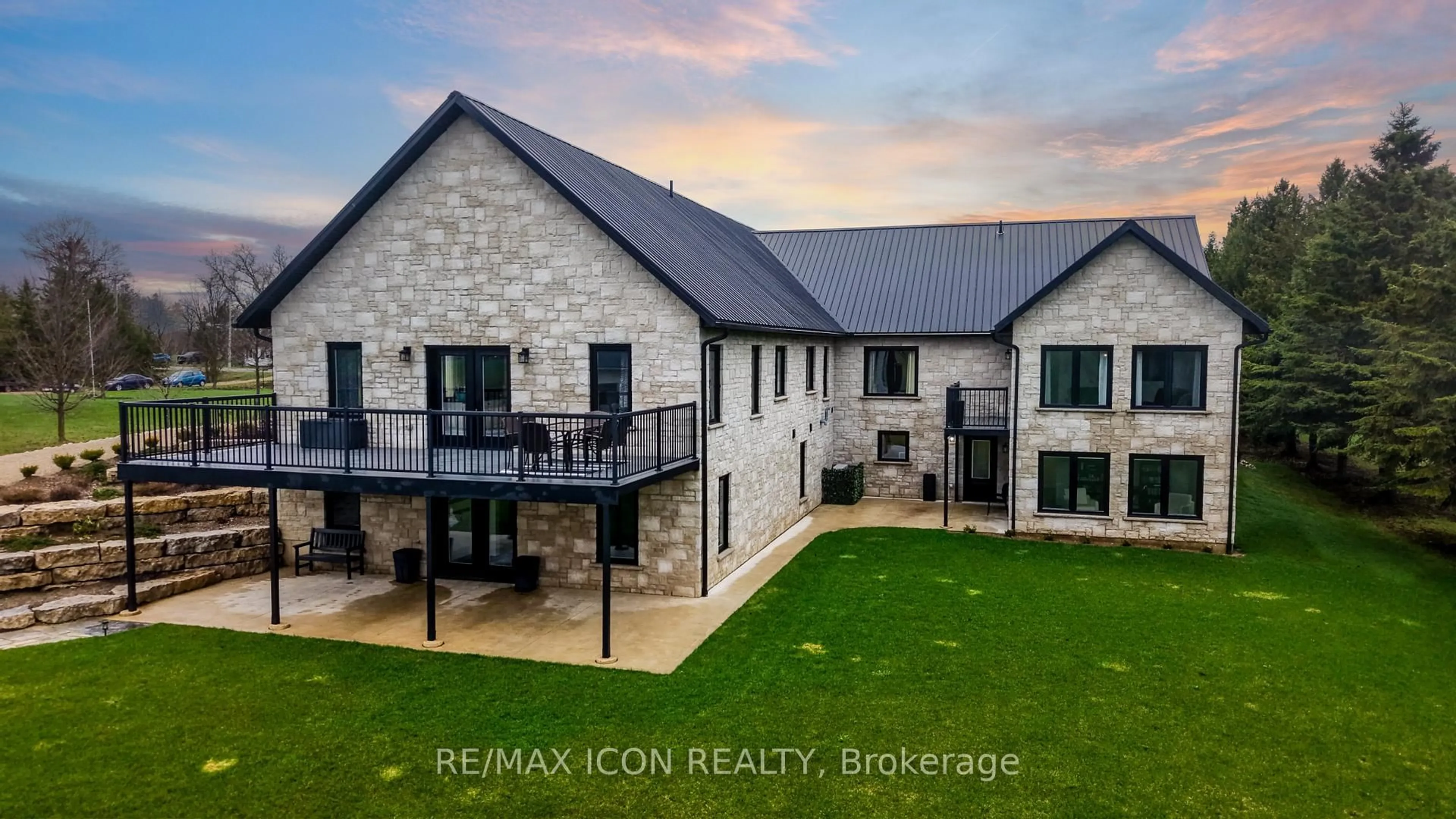 A pic from outside/outdoor area/front of a property/back of a property/a pic from drone, building for 224242 Southgate 2 Rd, Southgate Ontario N0C 1B0