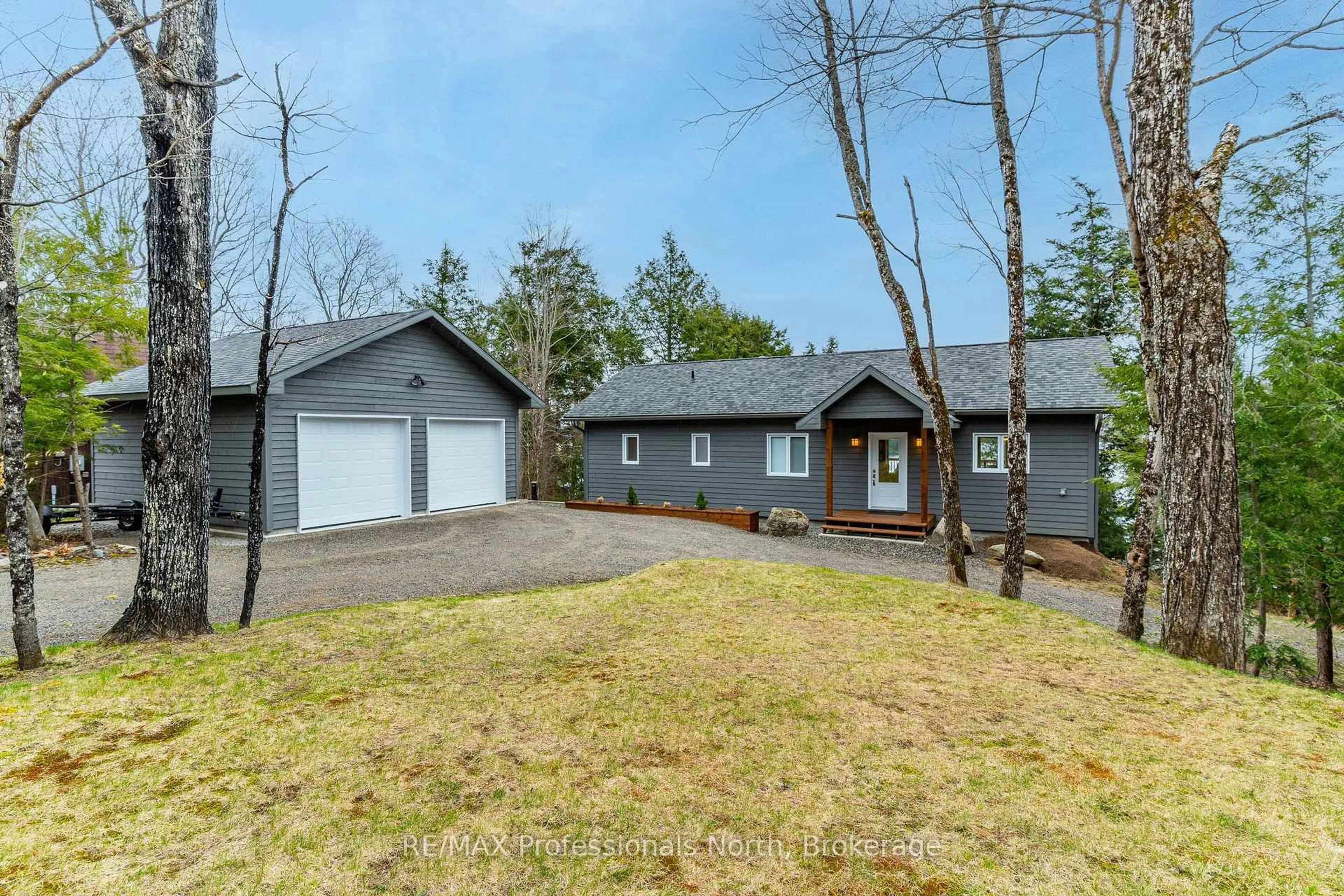 Unknown for 5997 Kennisis Lake Rd, Dysart et al Ontario K0M 1S0