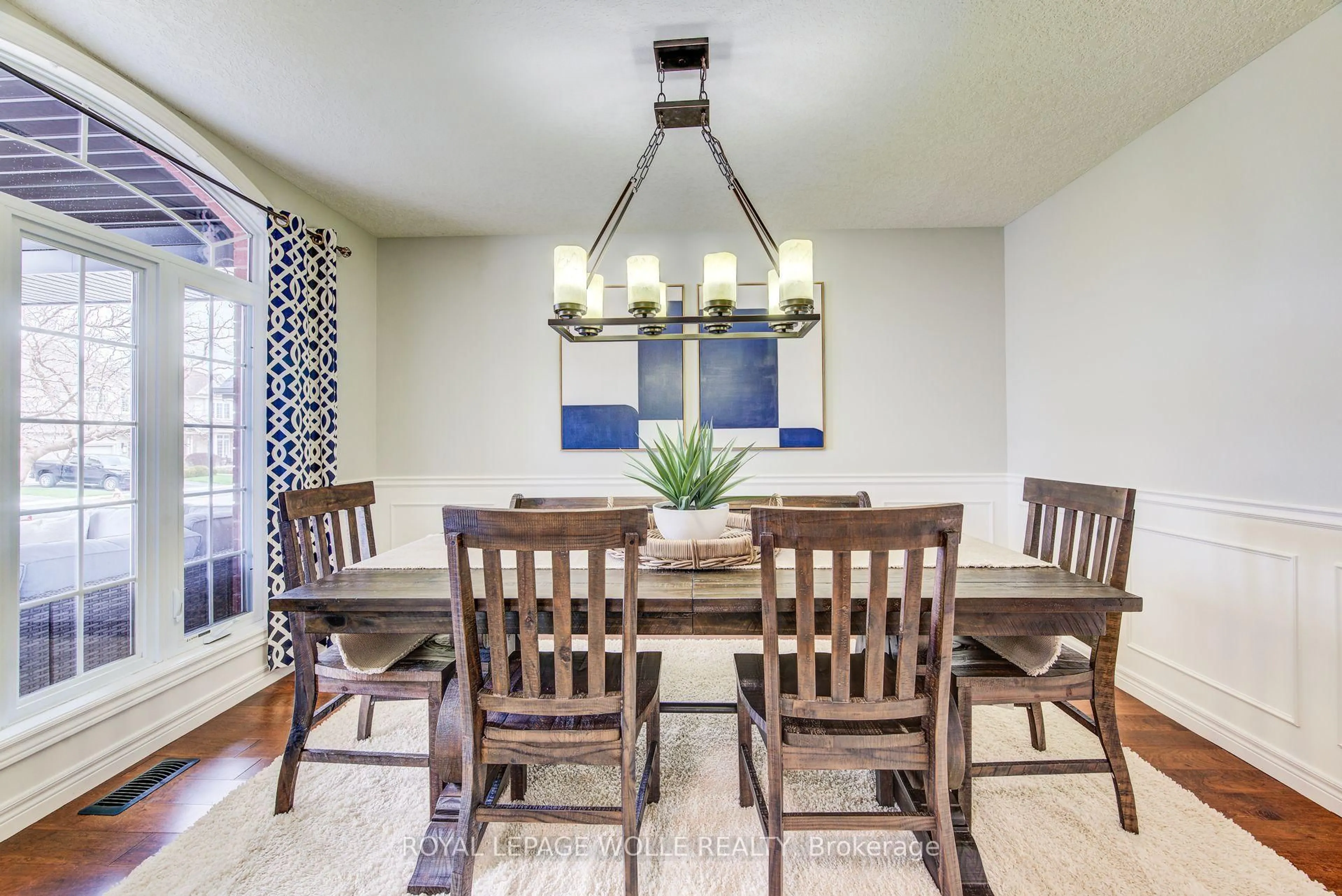 Dining room, unknown for 187 Brookmead St, Woolwich Ontario N3B 0A2