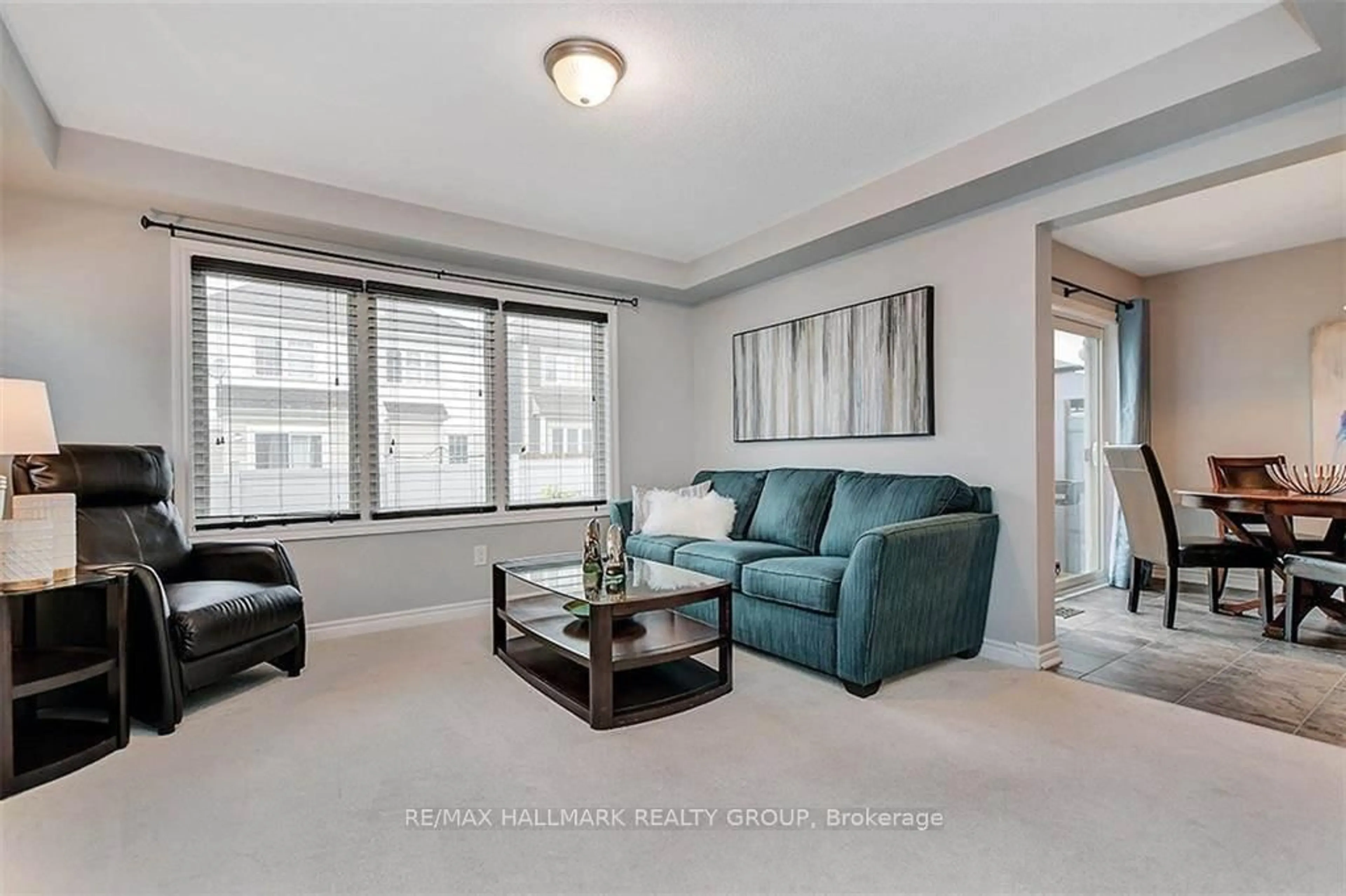 Living room with furniture, unknown for 81 Switch Grass Cres, Ottawa Ontario K2J 5Z3