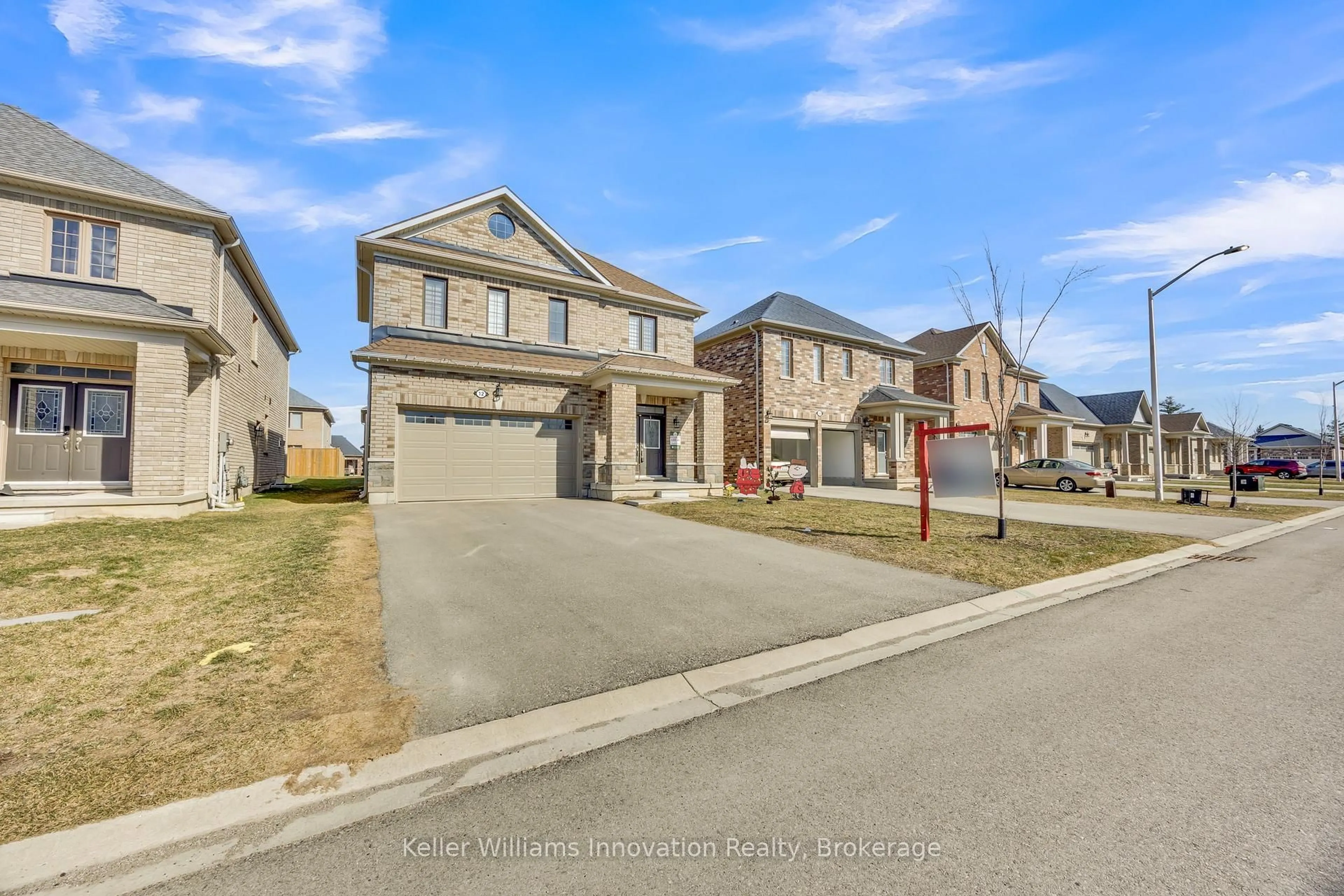 A pic from outside/outdoor area/front of a property/back of a property/a pic from drone, street for 12 Harwood St, Tillsonburg Ontario N4G 0J8