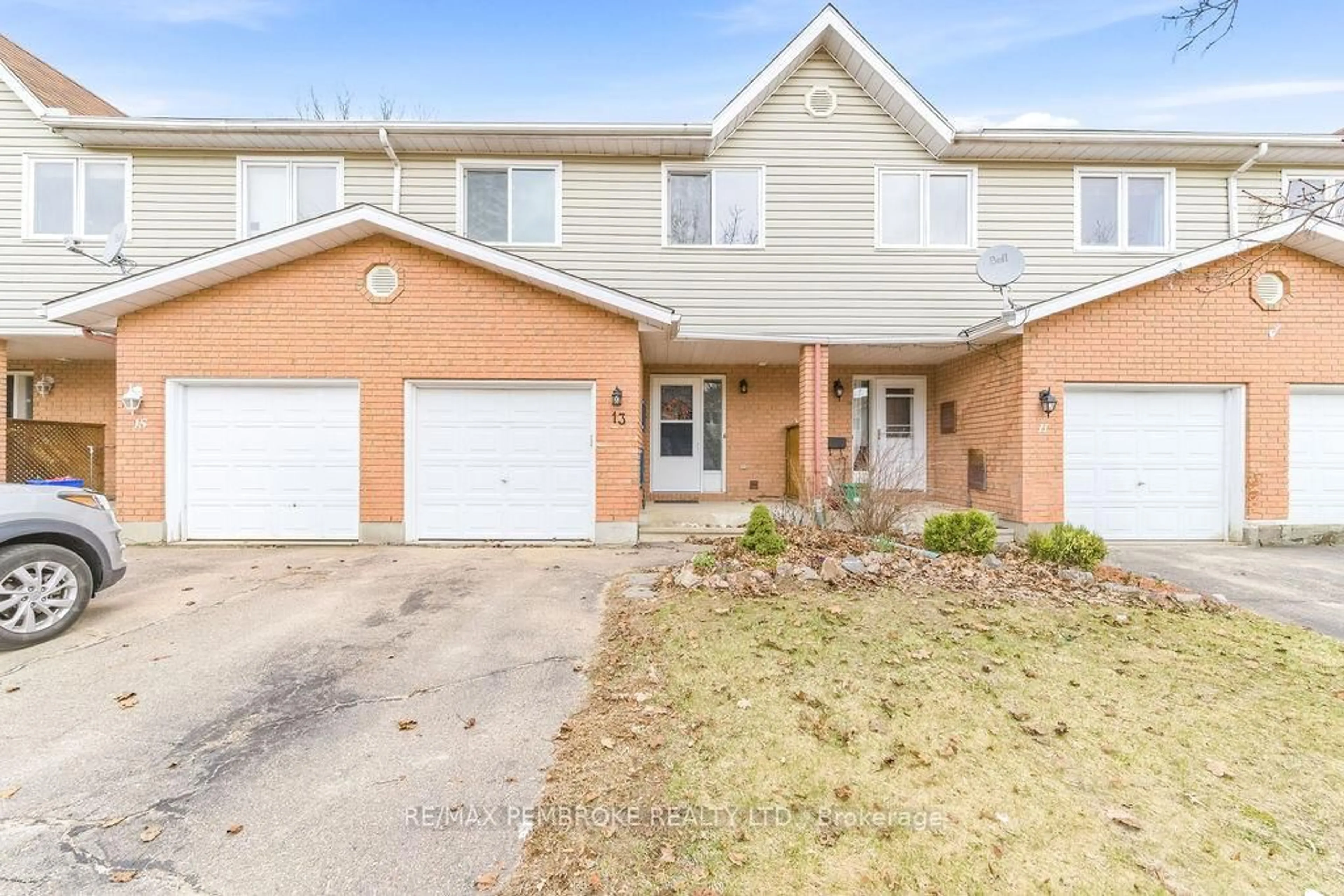 Unknown for 13 Vermont Meadows, Petawawa Ontario K8H 3N3