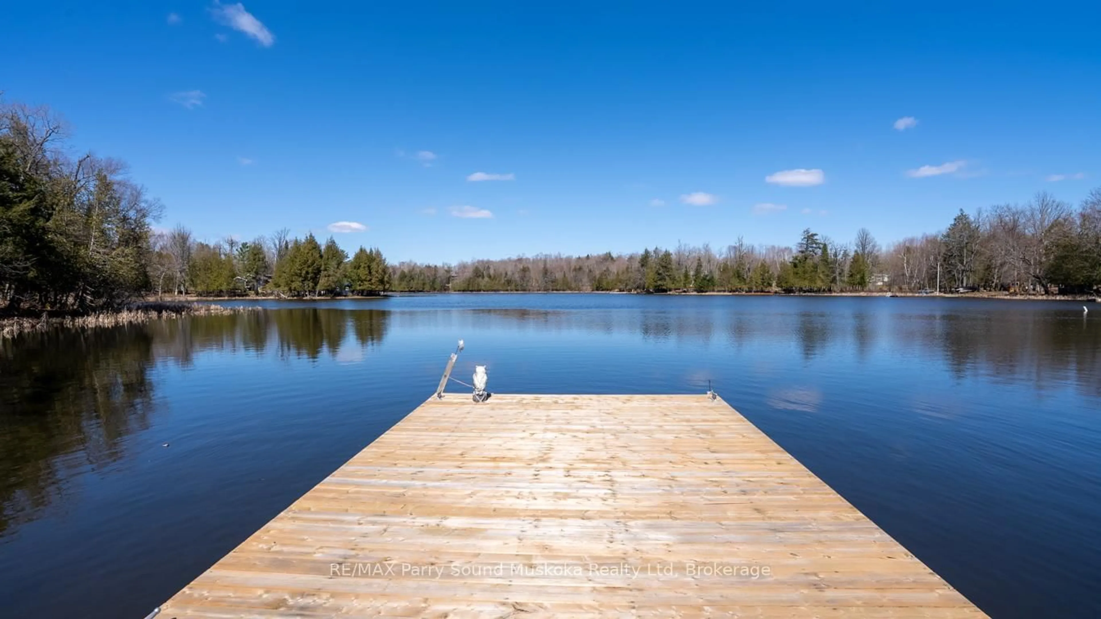 Patio, water/lake/river/ocean view for 5 MEHARG Dr, McKellar Ontario P2A 0B5