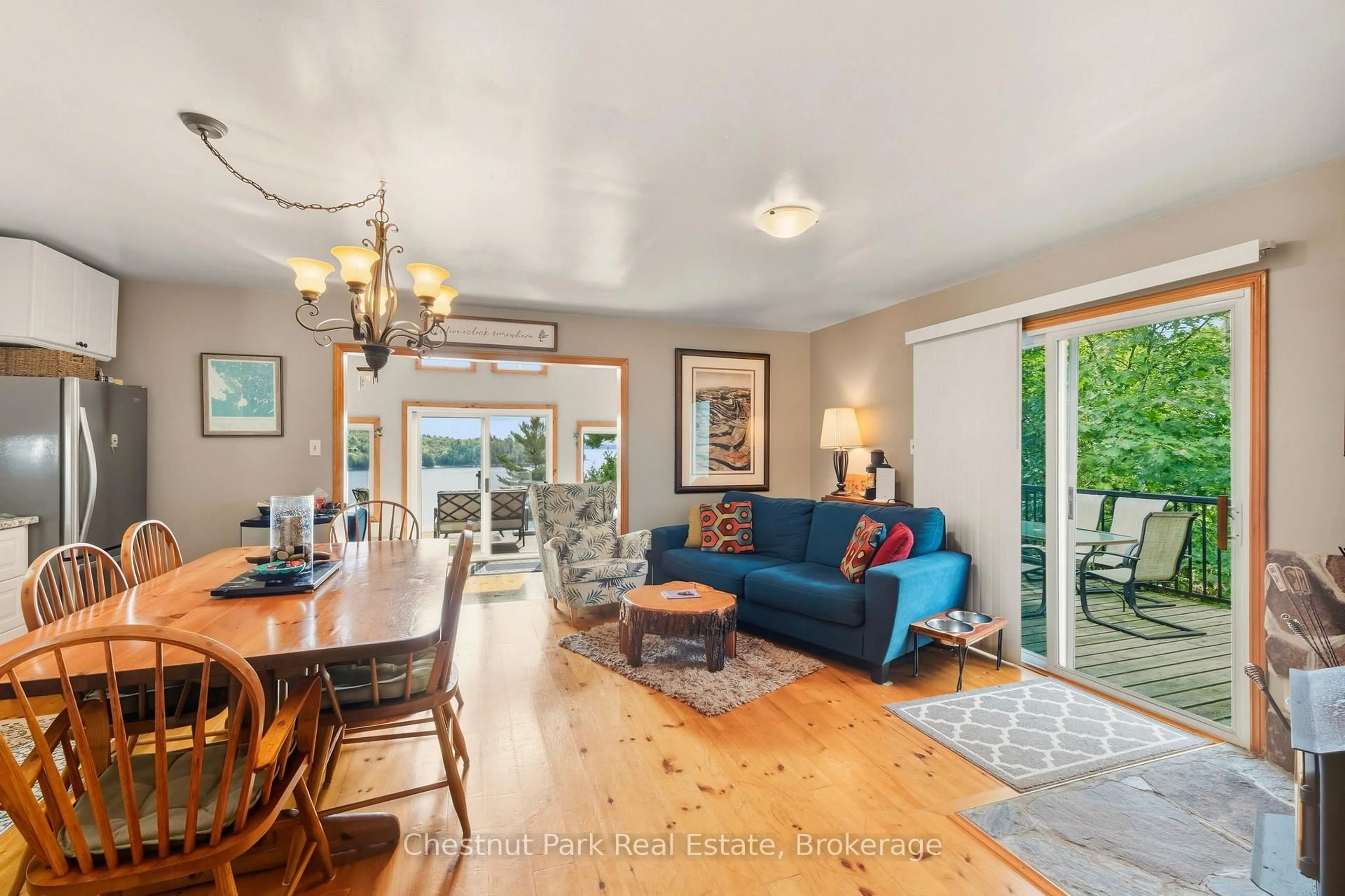 Dining room, wood/laminate floor for 13 Fire Rt # 1 Rd, Carling Ontario P0G 1G0