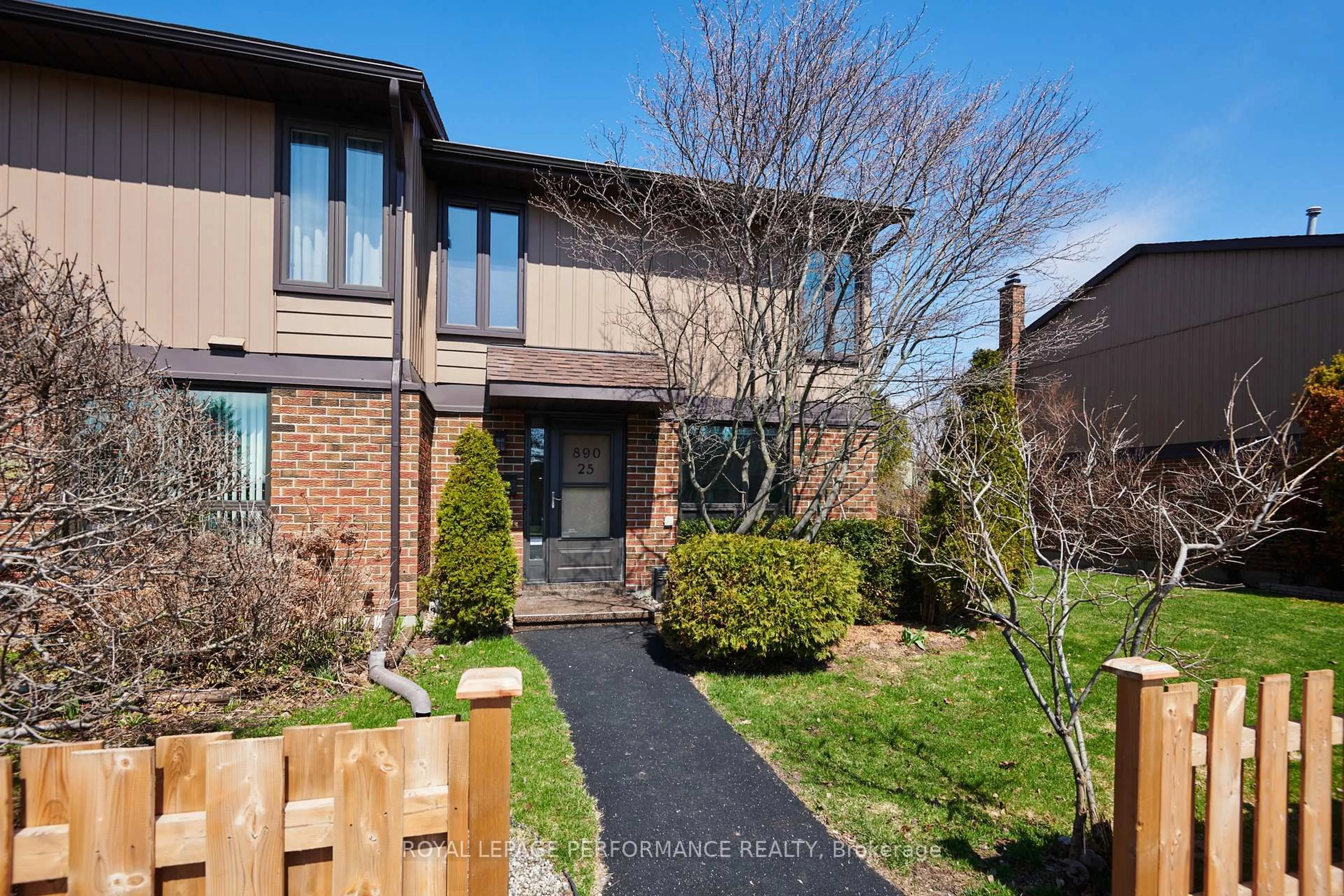 Home with brick exterior material, street for 890 Cahill Dr #25, Ottawa Ontario K1V 9A4