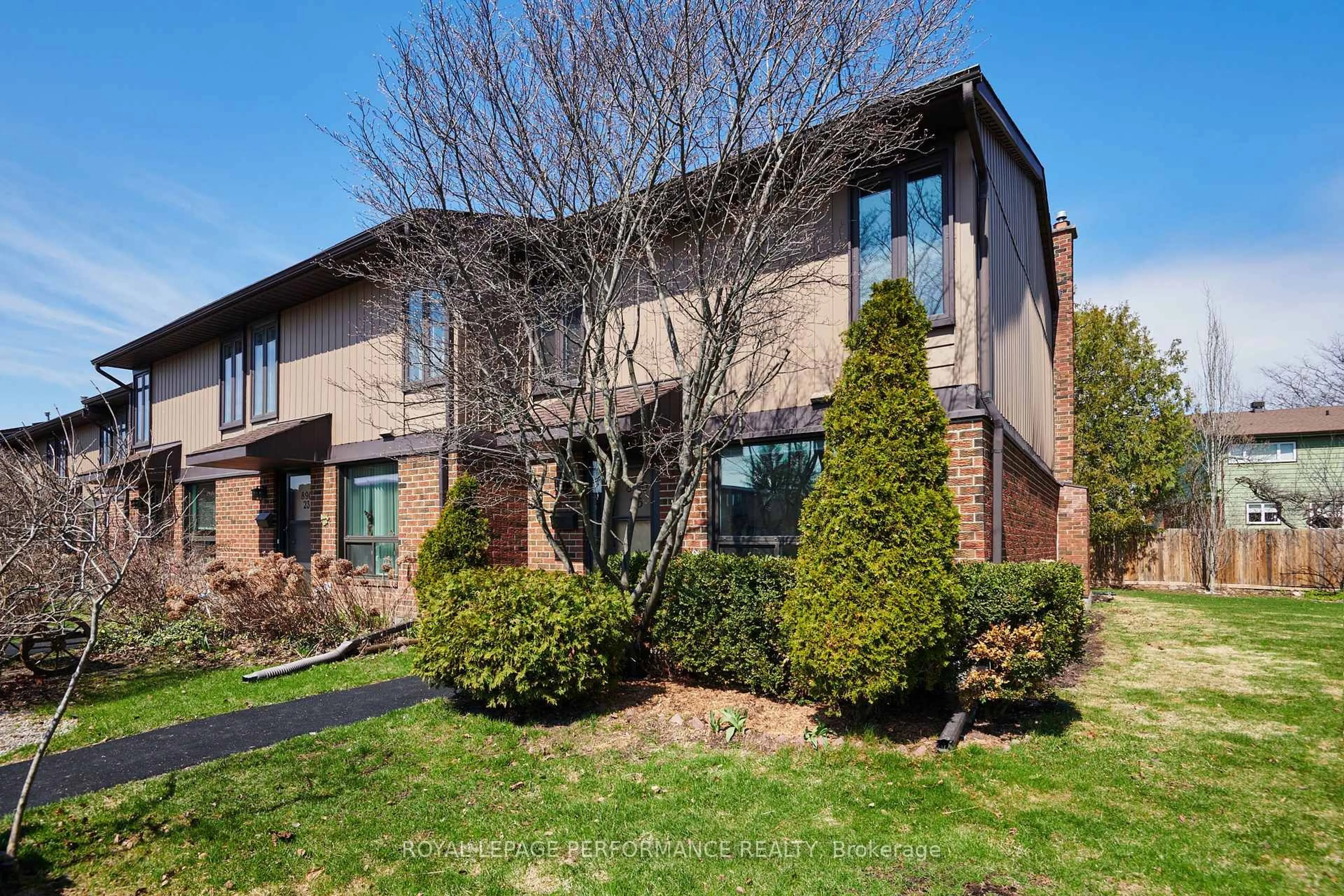 Home with brick exterior material, unknown for 890 Cahill Dr #25, Ottawa Ontario K1V 9A4