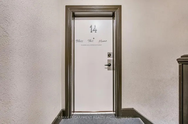 25 Mountwood Ave #14, Hamilton 5