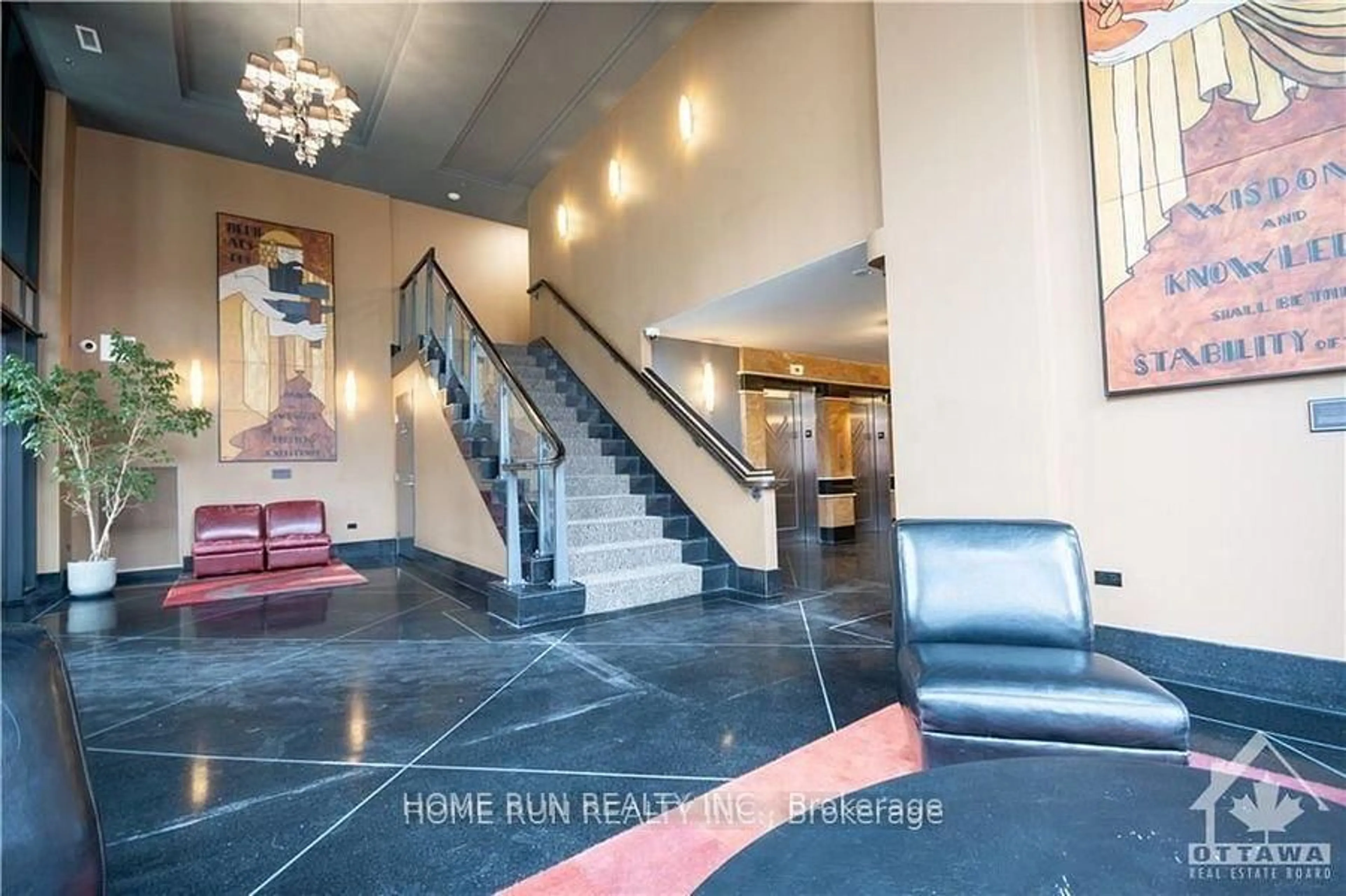Lobby for 245 Kent St #1007, Ottawa Ontario K2P 0A5