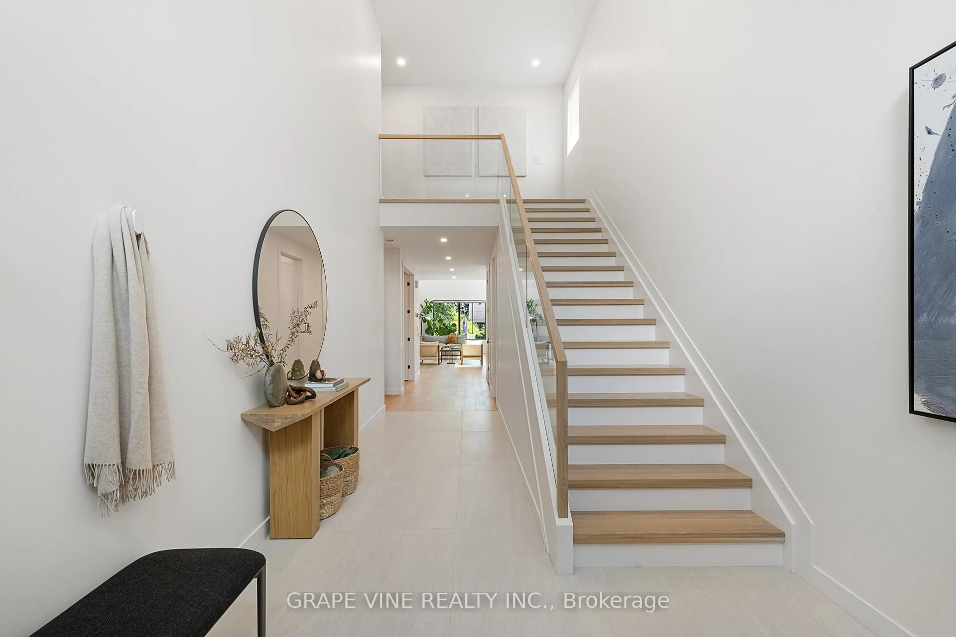 Unknown for 1108a Falaise Rd, Ottawa Ontario K2E 6R2