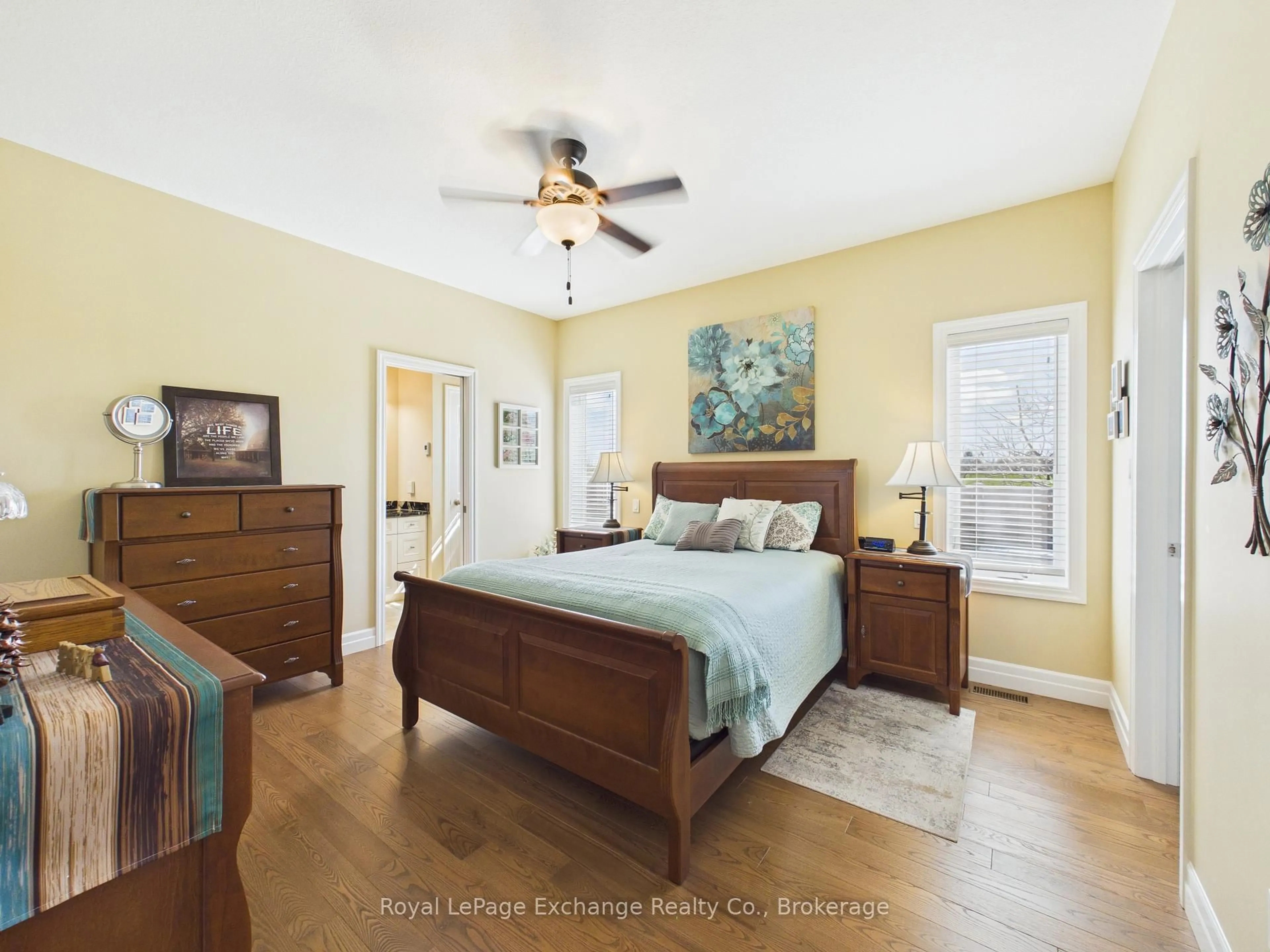 Bedroom with bed, unknown for 189 Wieck Blvd, Kincardine Ontario N2Z 0A9