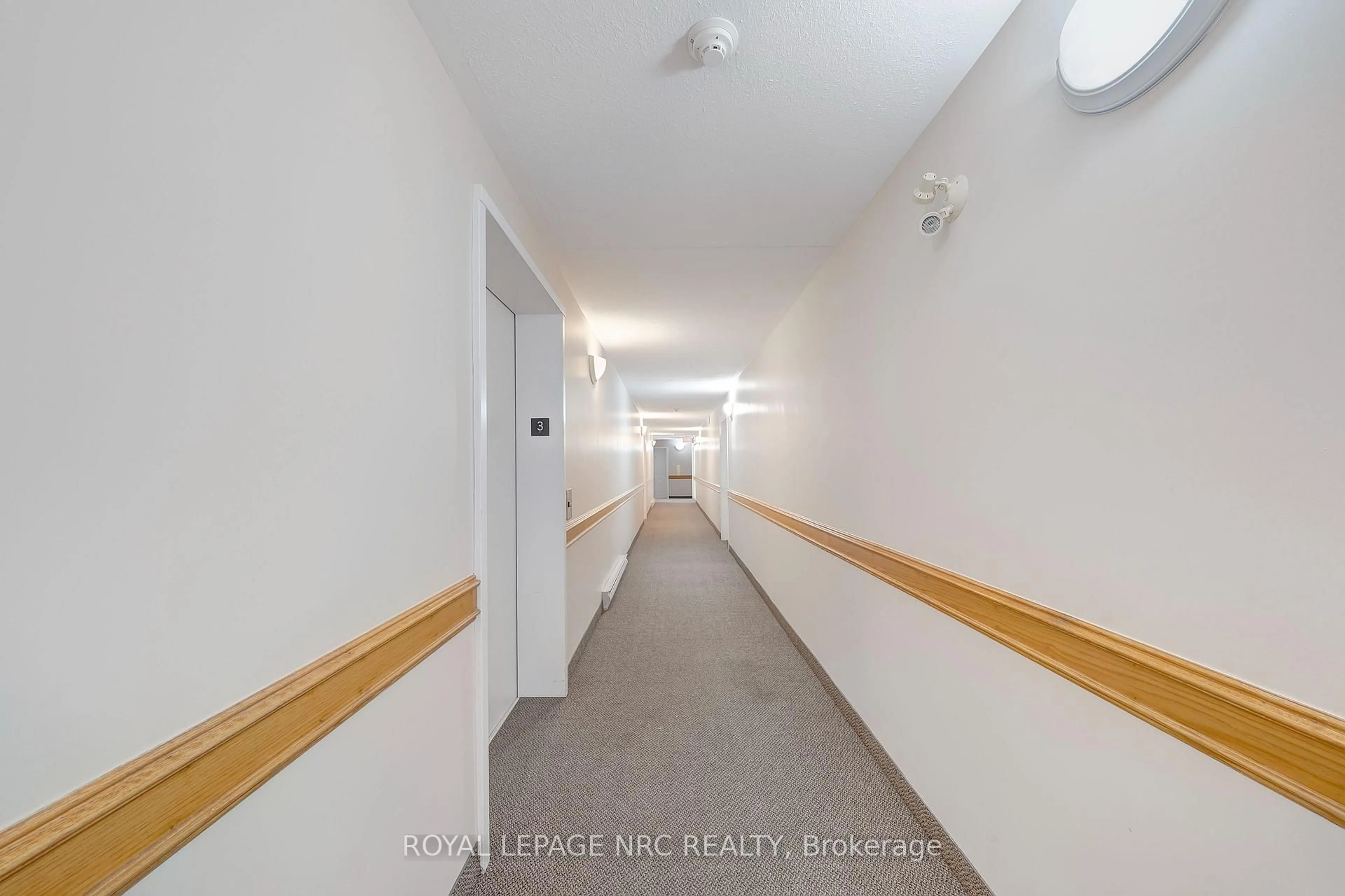 A pic of a room for 1061 Vansickle Rd #303B, St. Catharines Ontario L2M 2X4