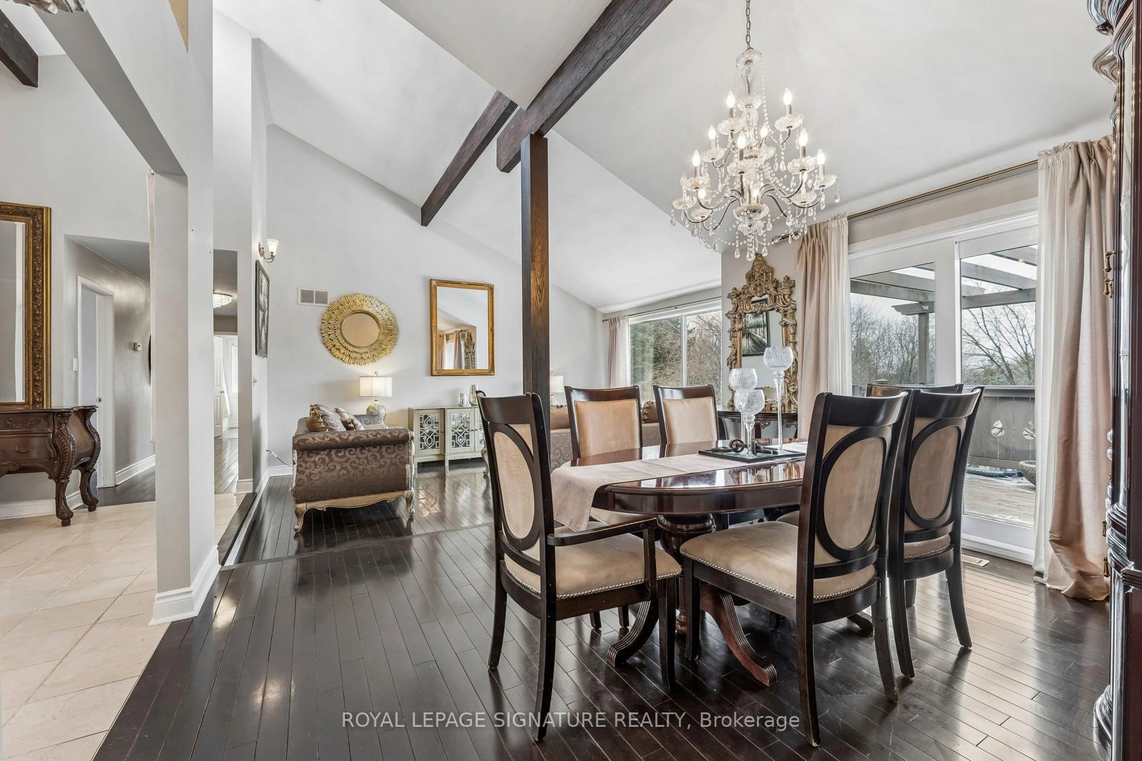 Dining room, unknown for 16 Hilltop Cres, East Garafraxa Ontario L9W 6B8