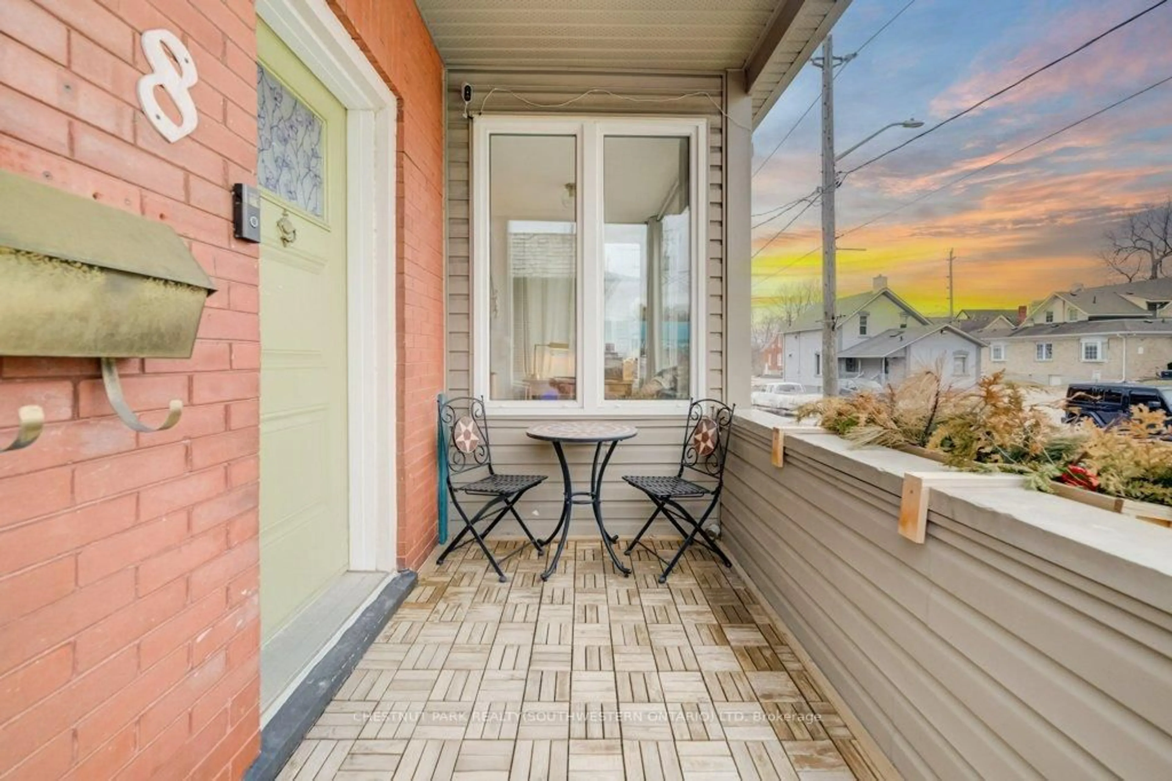 Patio, street for 8 Spring St, Waterloo Ontario N2J 2L8