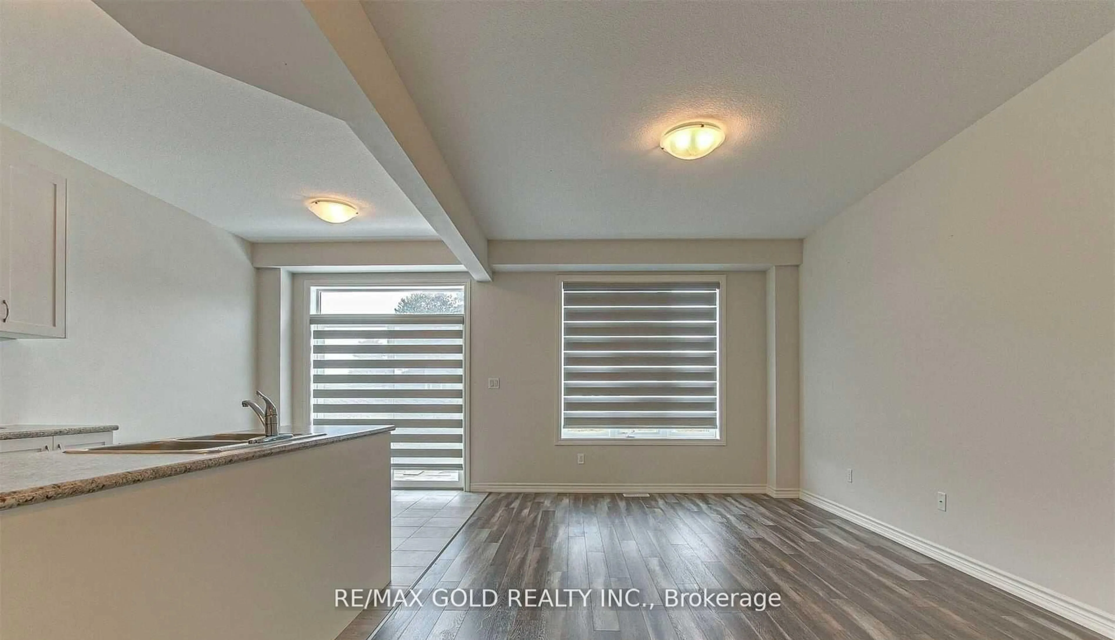 Unknown for 222 Links Cres, Woodstock Ontario N4T 0M1