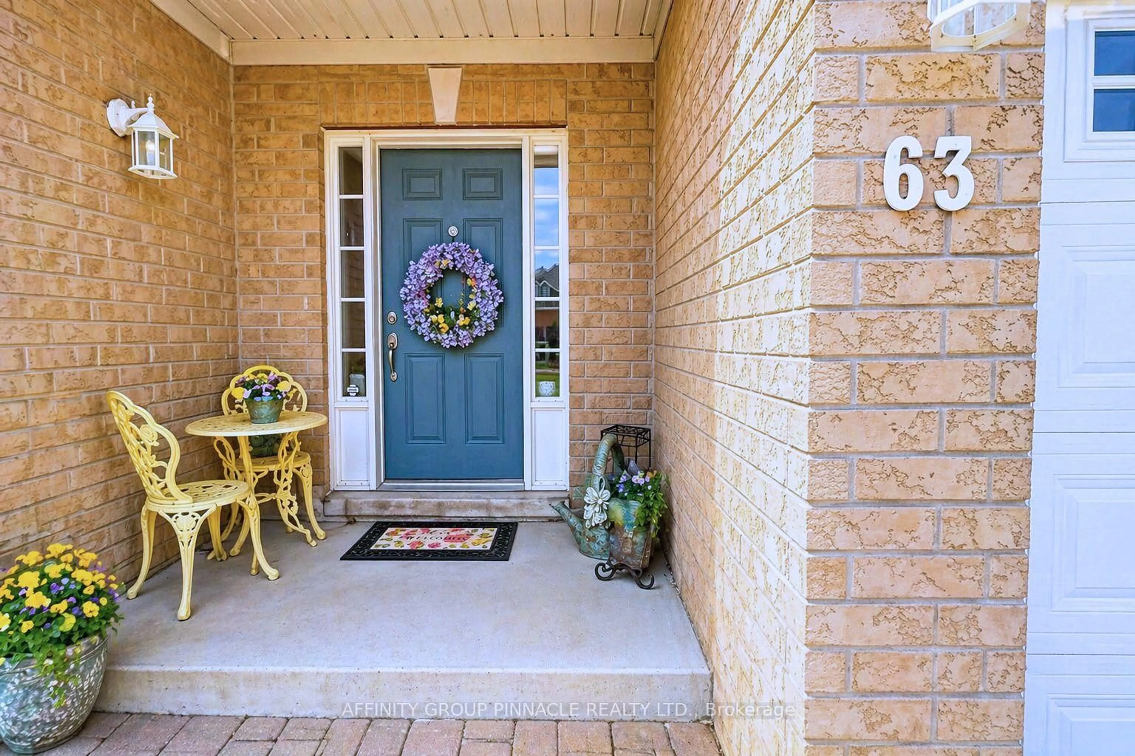 Indoor entryway for 63 Ellis Cres, Kawartha Lakes Ontario K9V 0A5