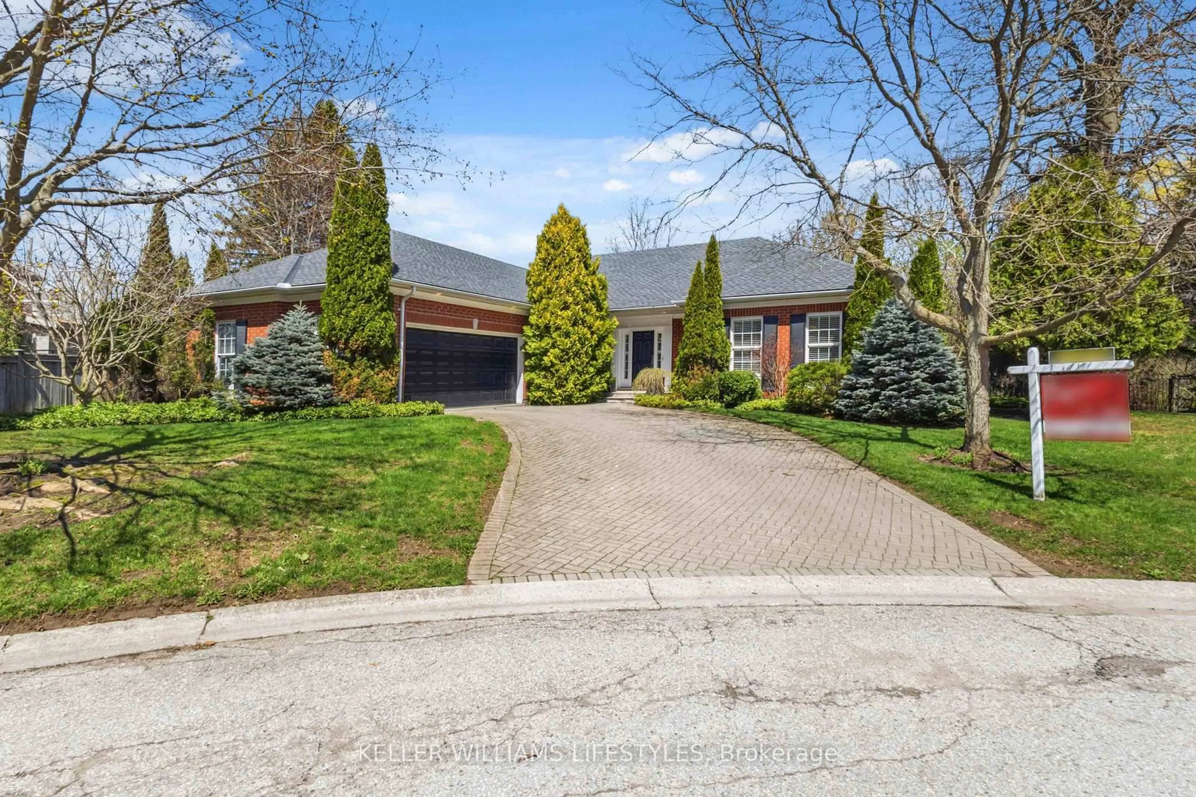 Home with brick exterior material, street for 10 Tetherwood Crt, London North Ontario N5X 3W3