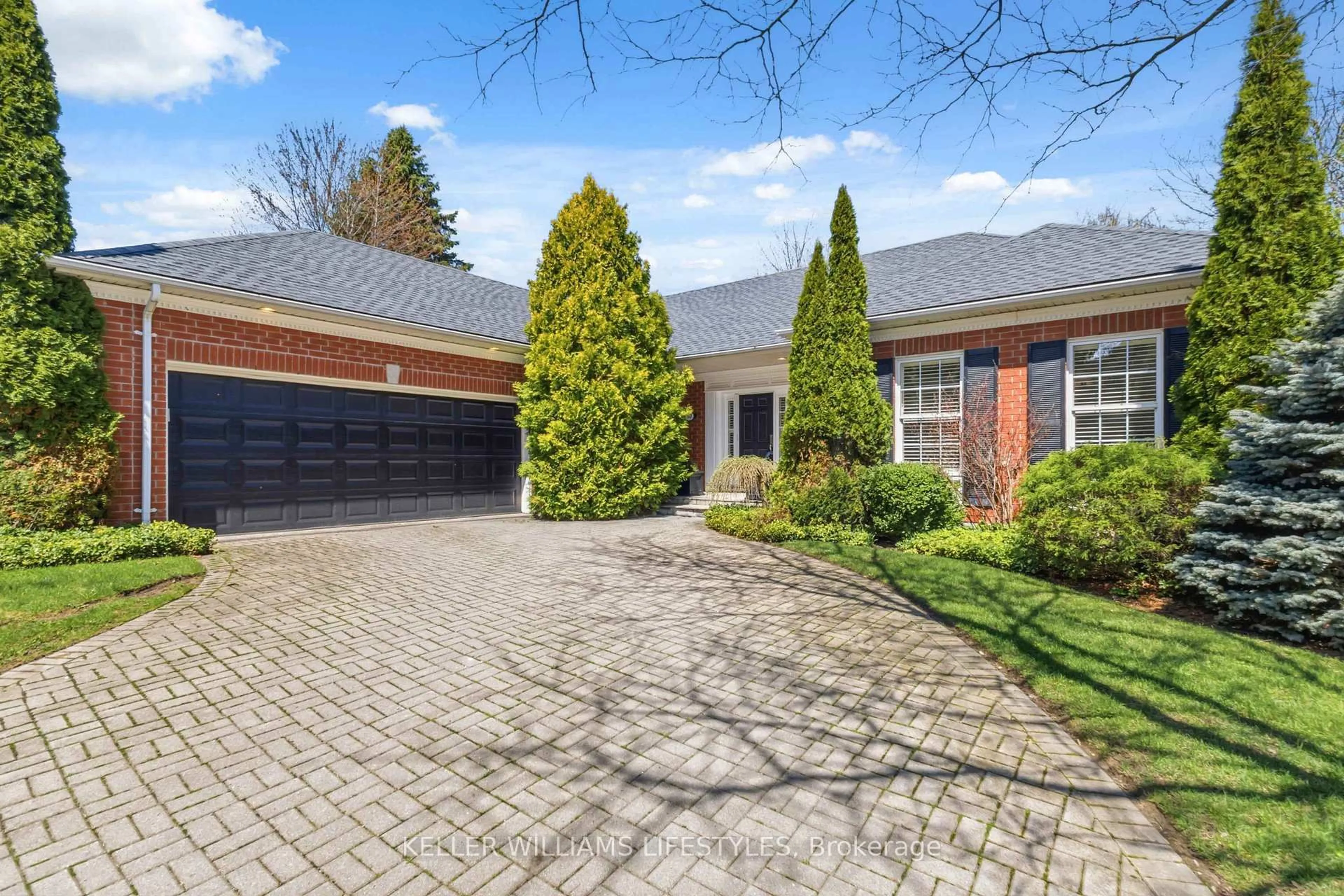 Home with brick exterior material, street for 10 Tetherwood Crt, London North Ontario N5X 3W3