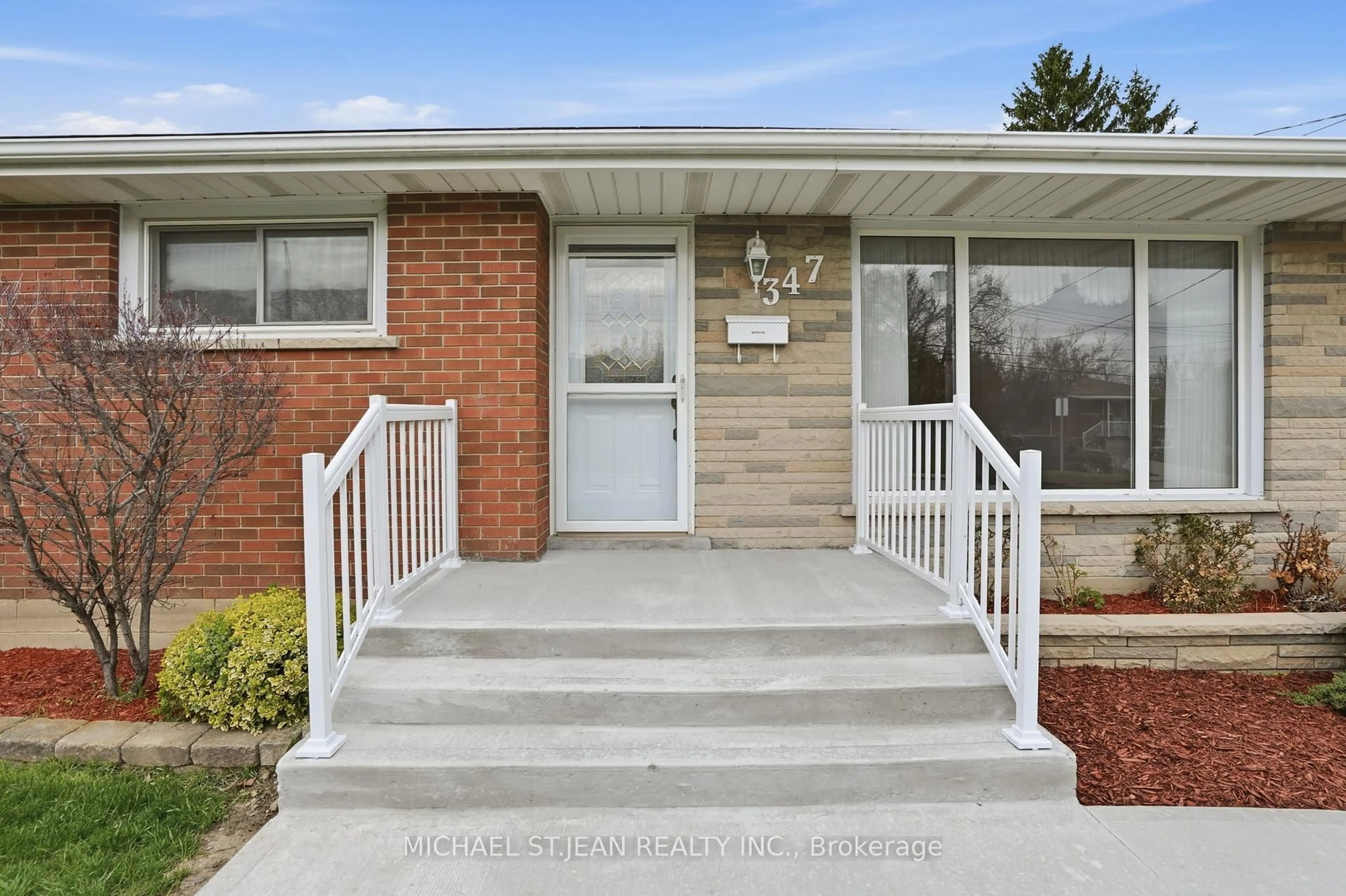 Unknown for 347 Hixon Rd, Hamilton Ontario L8K 2C8