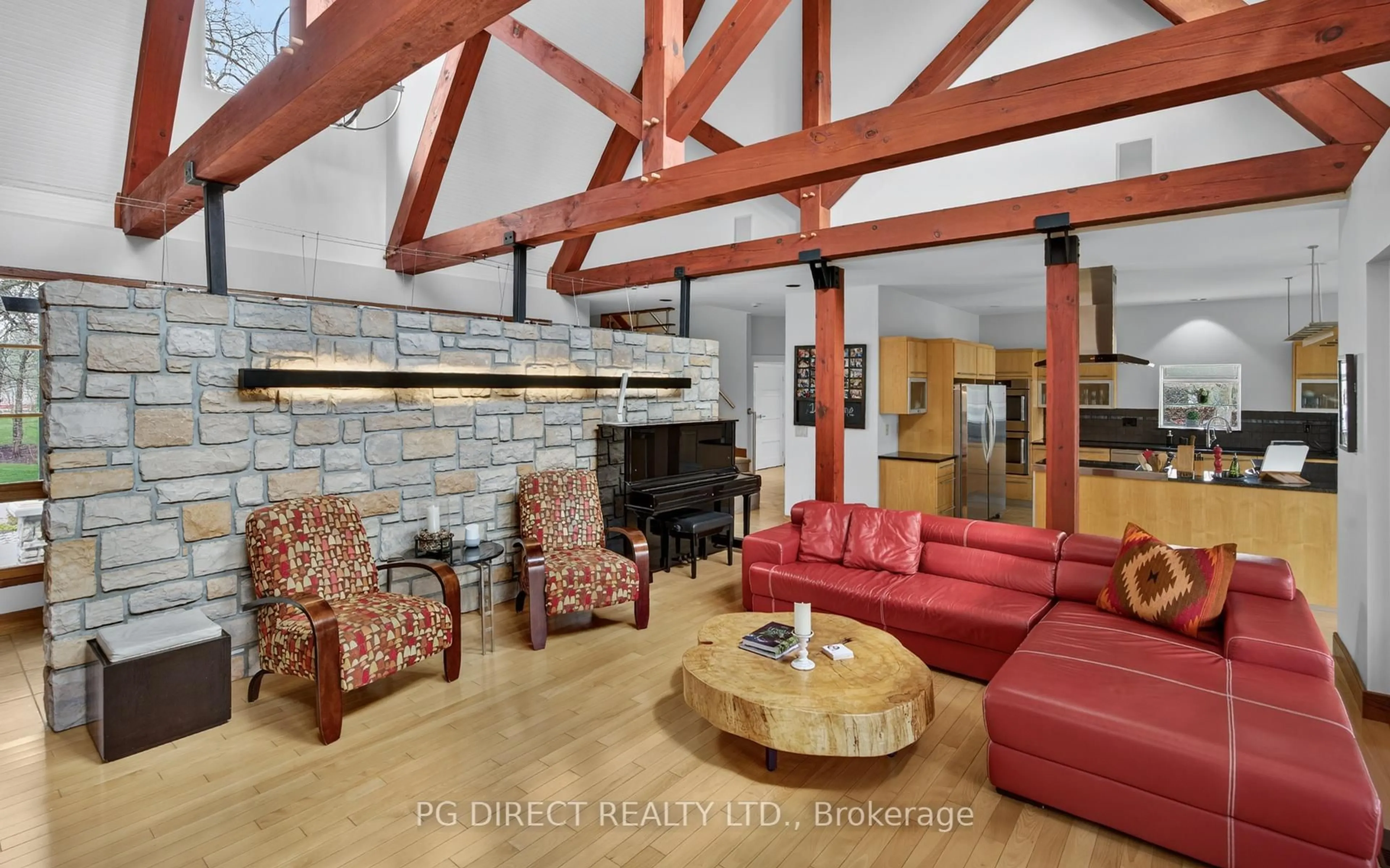 Lobby for 3871 Middle Side Rd, Amherstburg Ontario N9V 2Y9