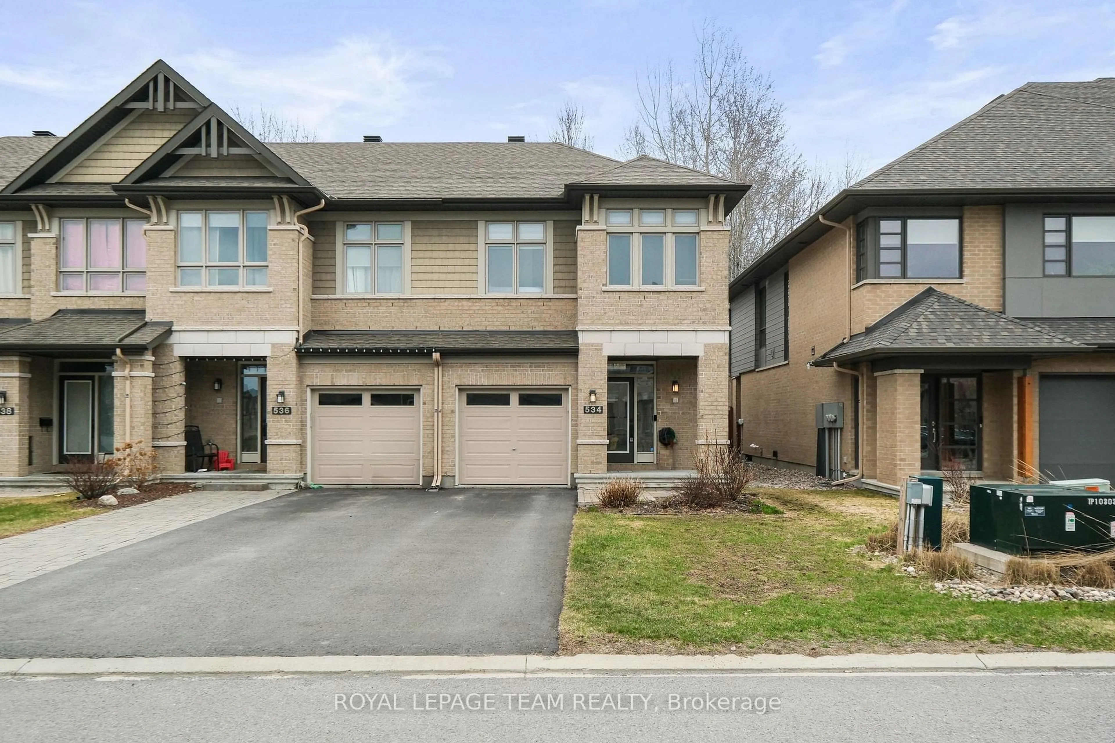 Home with brick exterior material, street for 534 STARGAZER Cres, Ottawa Ontario K4M 0H2