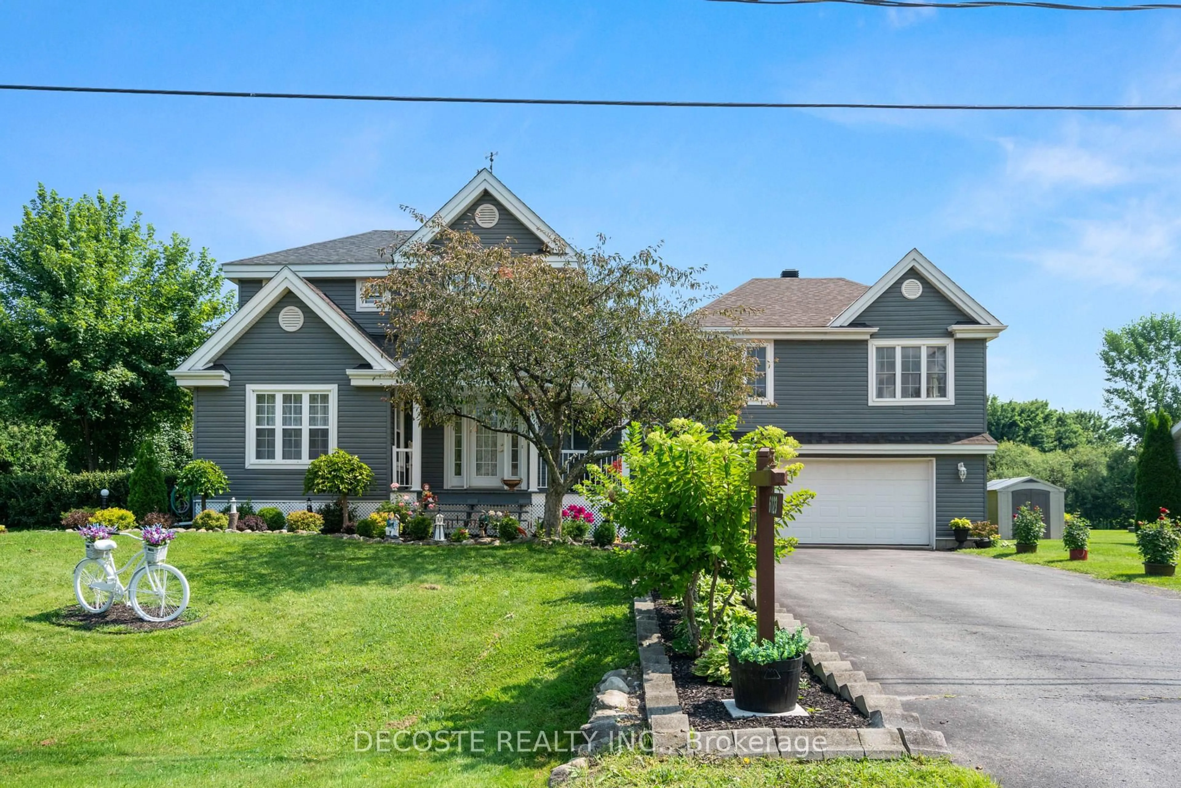 A pic from outside/outdoor area/front of a property/back of a property/a pic from drone, street for 6123 MacBain St, South Glengarry Ontario K0C 1E0