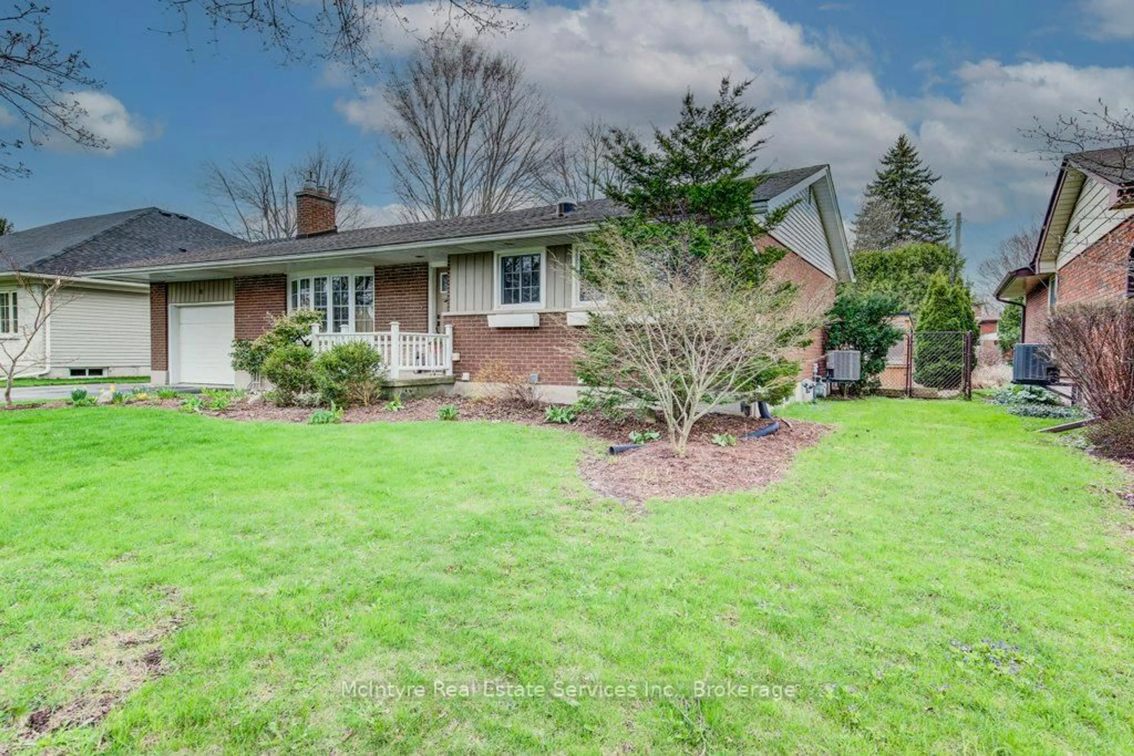 Unknown for 8 Bluejay Rd, Woolwich Ontario N3B 1J1