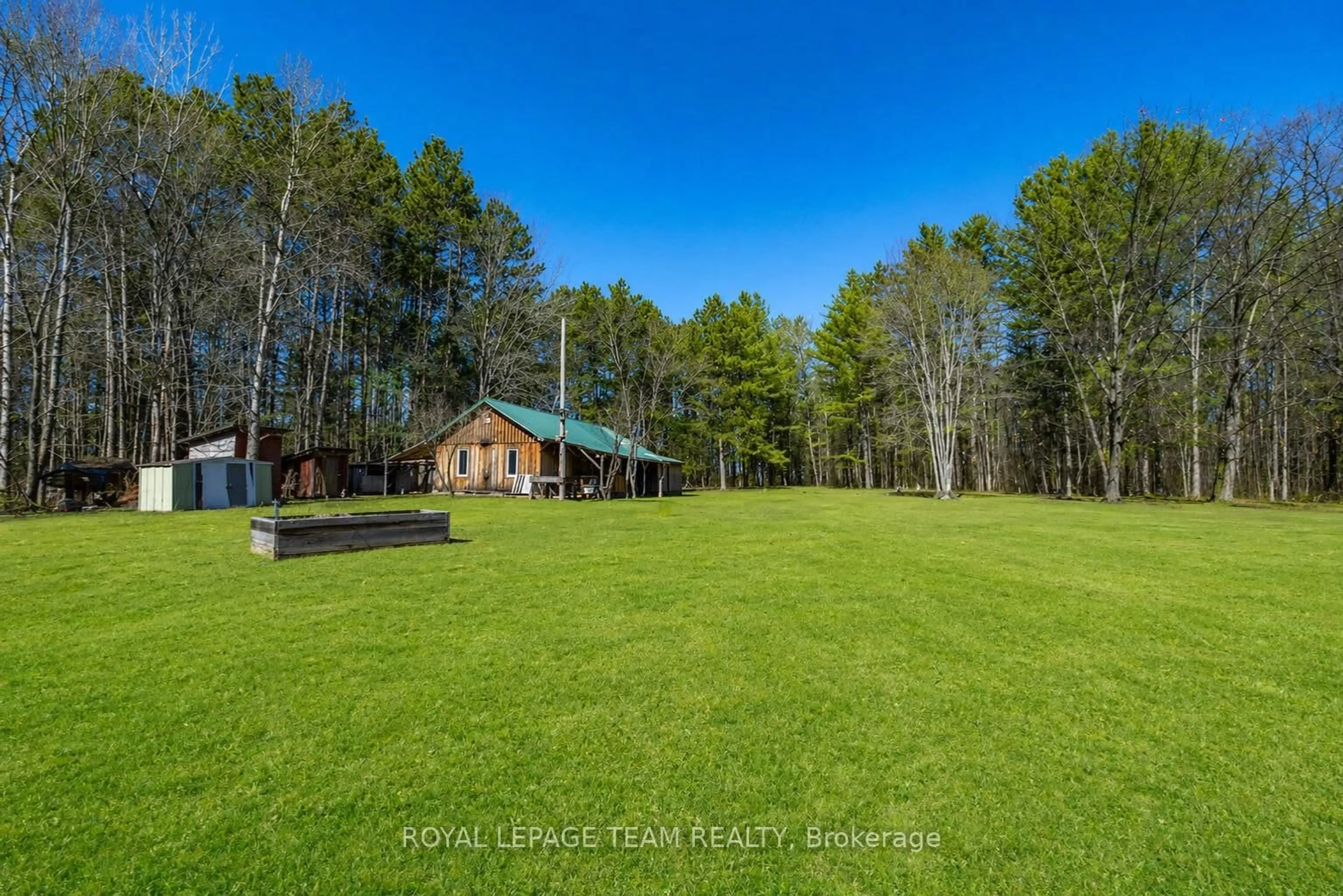 A pic from outside/outdoor area/front of a property/back of a property/a pic from drone, unknown for 6 Granny Lane, Killaloe Ontario K0J 2A0