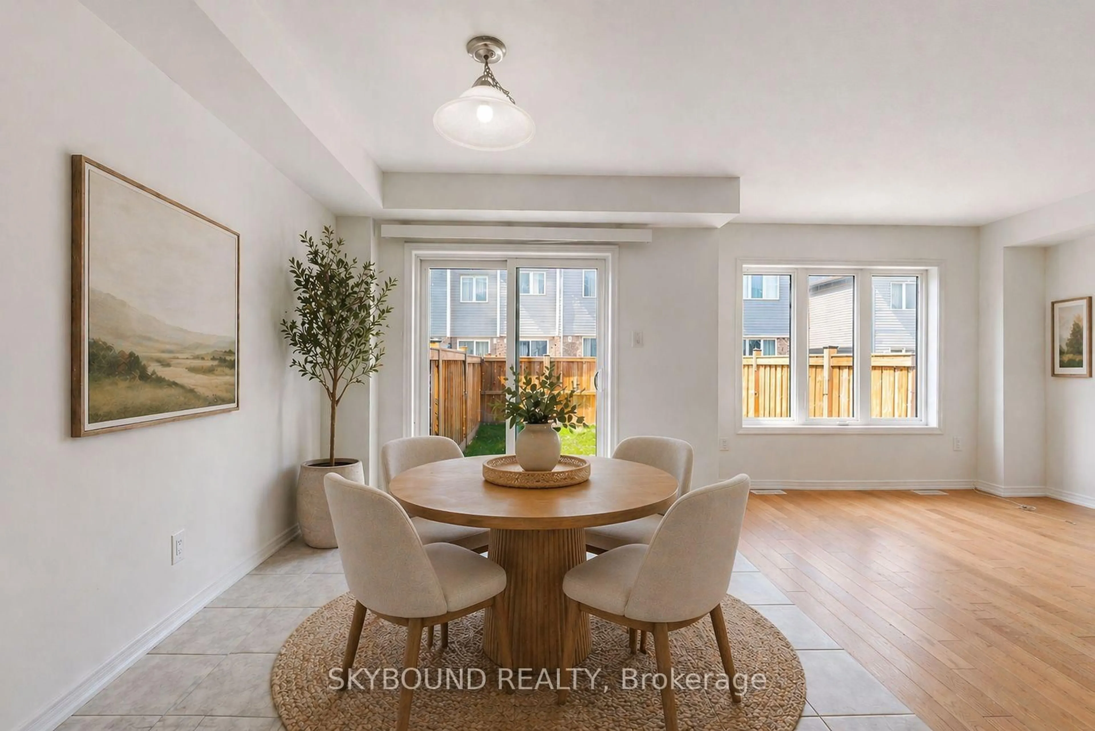 Dining room, unknown for 70 Munro Circ, Brantford Ontario N3T 0R5