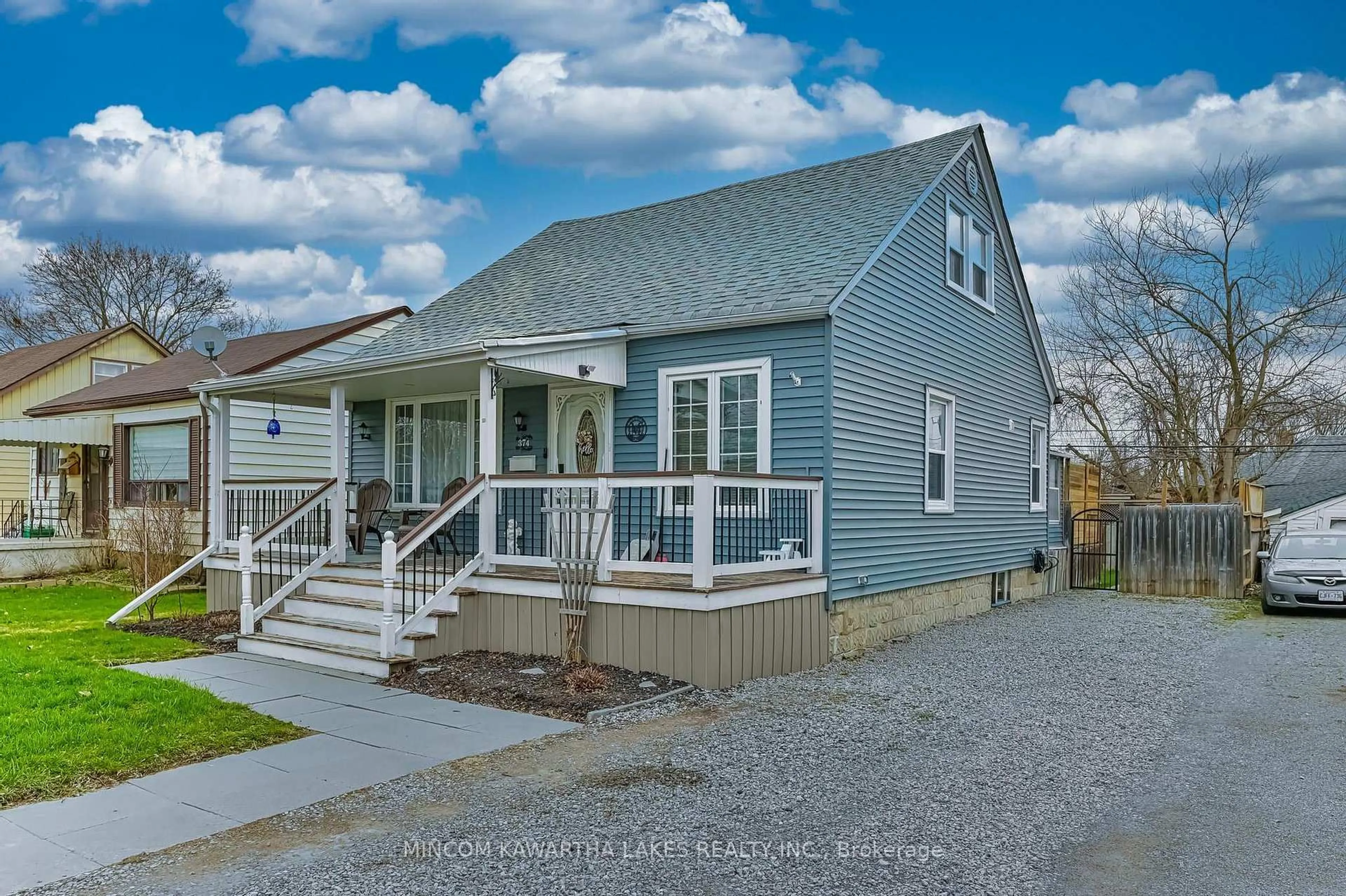 Home with vinyl exterior material, street for 374 Grady Ave, Peterborough Ontario K9J 5S4